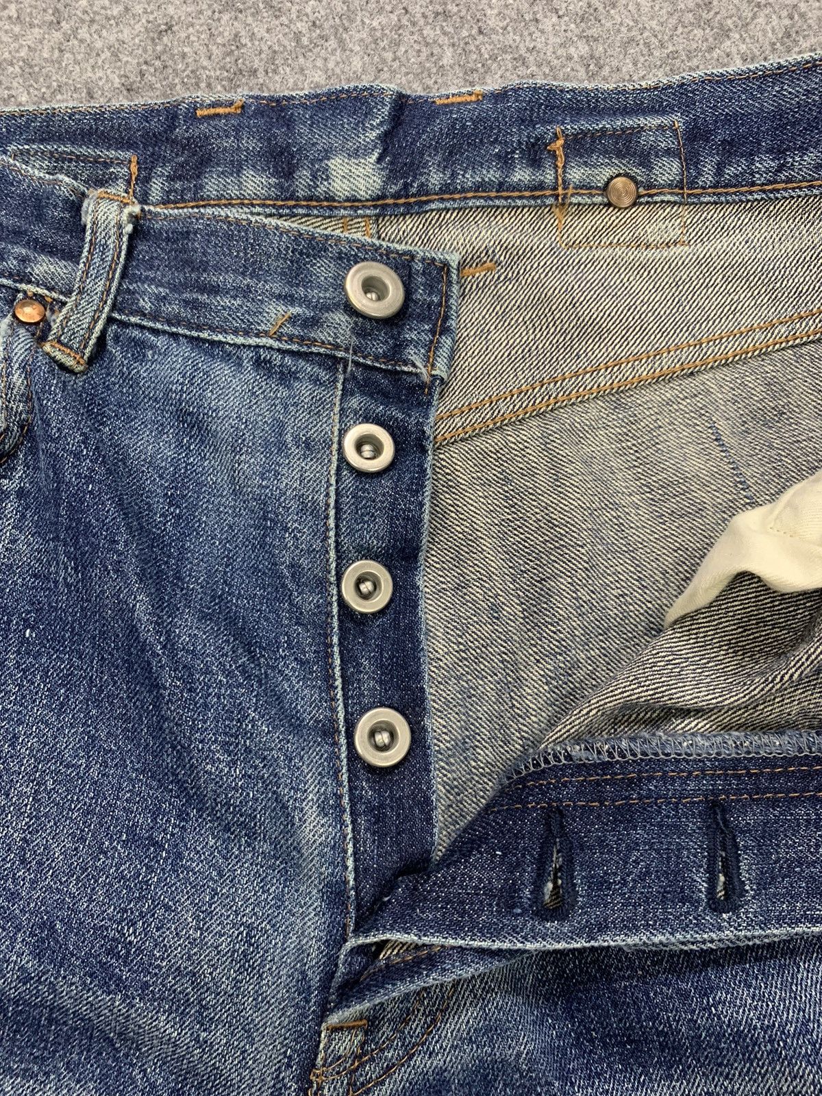 Grailed DISTRESSED DENIM SINGLE POCKET & BACKLE BACK. Size US 30 / EU 46 - 9 Thumbnail