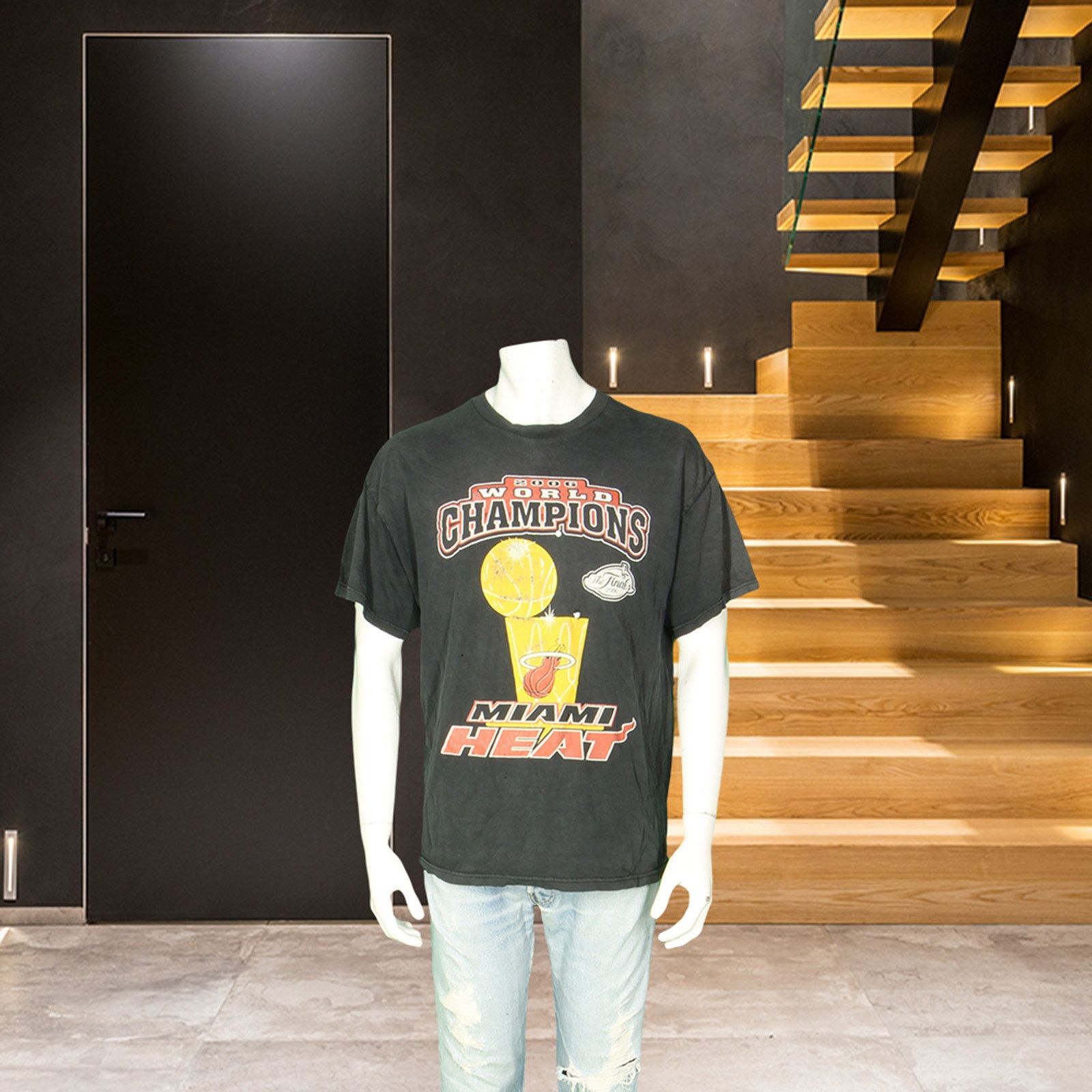 Y2K Vintage Dwyane Wade 2006 Miami Heat Rap T Shirt Tee XL