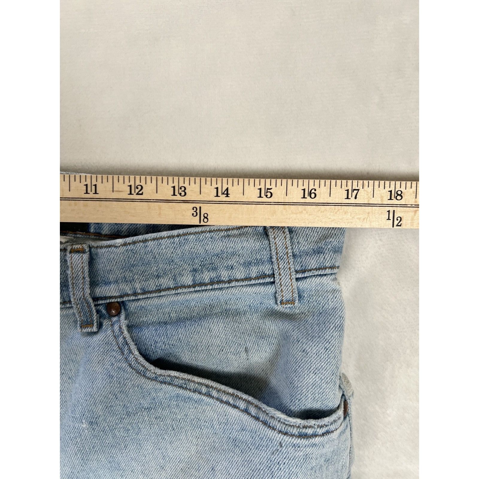 Levi's Vintage Levi's Orange Tab Flex Denim Size 34x32 Light Wash D Size US 34 / EU 50 - 8 Thumbnail