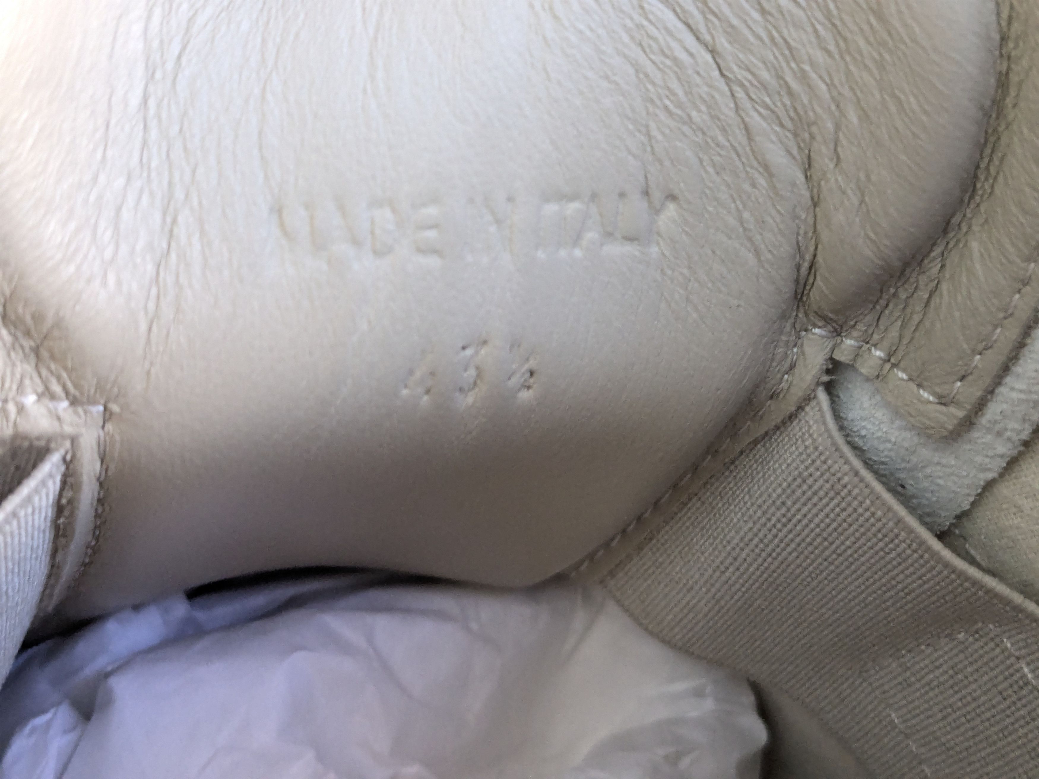 Maison Margiela Maison Margiela GAT Replica Gray White 10.5 43.5 Gum Size US 10.5 / EU 43-44 - 5 Thumbnail