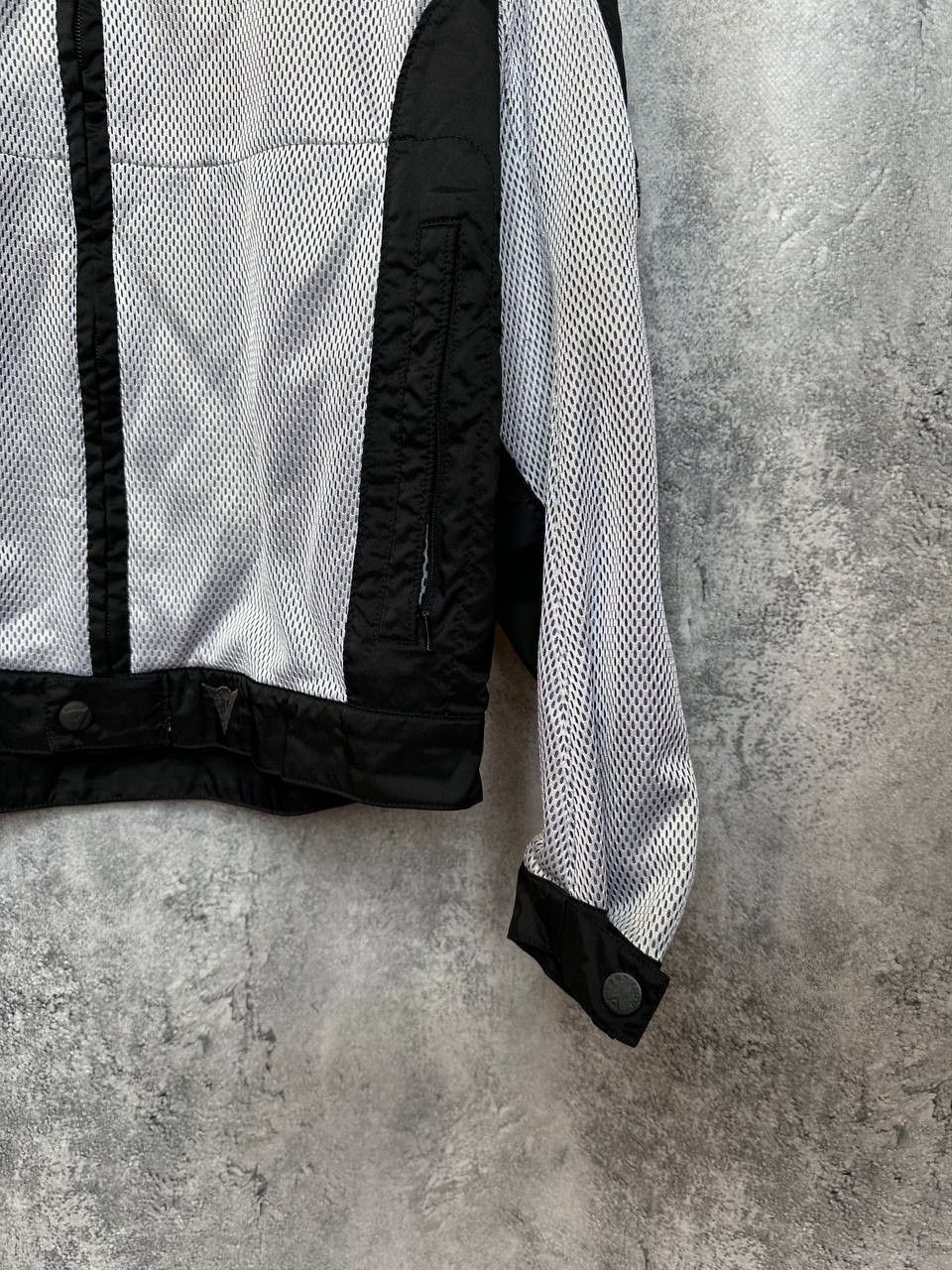 Dainese Dainese Air Frame Mesh Motorcycle Jacket Black White Size US L / EU 52-54 / 3 - 9 Thumbnail