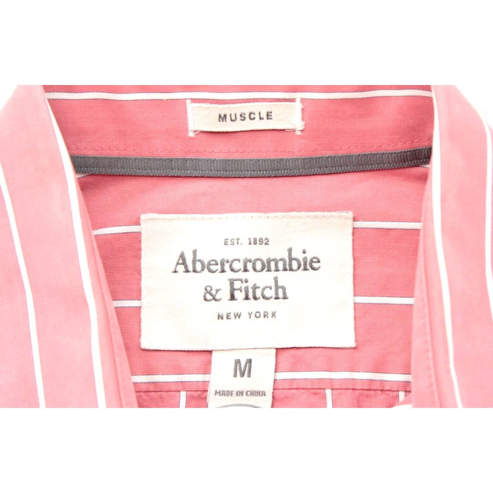 Abercrombie & Fitch Abercrombie & Fitch Shirt Mens Medium Muscle Fit Pink White Stripe Button up Size US M / EU 48-50 / 2 - 6 Thumbnail