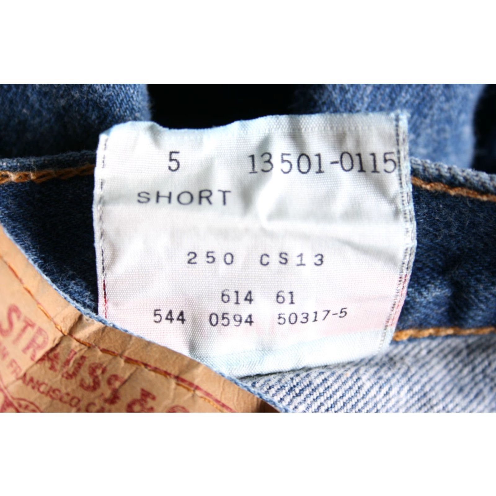 Levi's VINTAGE Levi's 501 Jeans Women 24x30 Blue Denim Cotton Regular Short 5 Button Seams 501 Model Womens Jeans Size 42" / US 20 - 8 Thumbnail