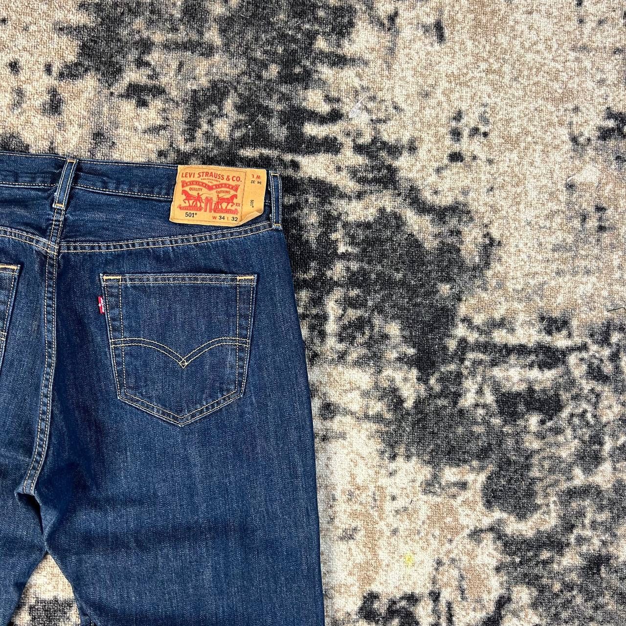 Levi's 501 Levis Vintage Straight Fit Blue Denim Jeans Size US 34 / EU 50 - 3 Thumbnail