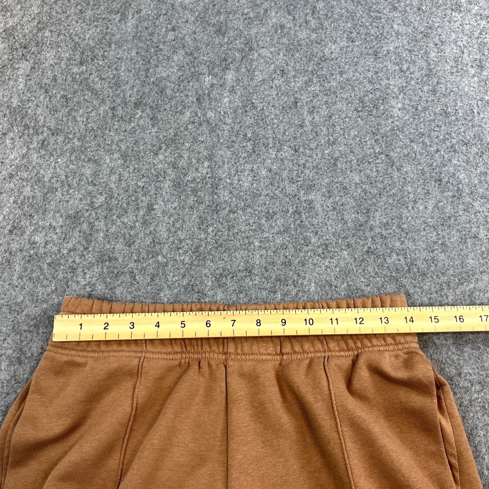 Nike Nike Mens Joggers Sweatpants Slim Fit Brown Trousers Casual Pockets Size S - White Background? Size US 29 - 6 Thumbnail