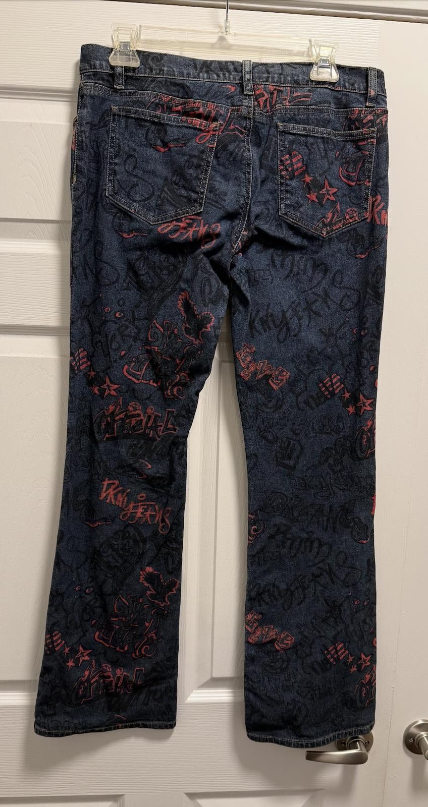 DKNY DKNY Graffiti Print Bootcut Jeans Size 9 Y2K Style Size 30" / US 8 / IT 44 - 2 Thumbnail