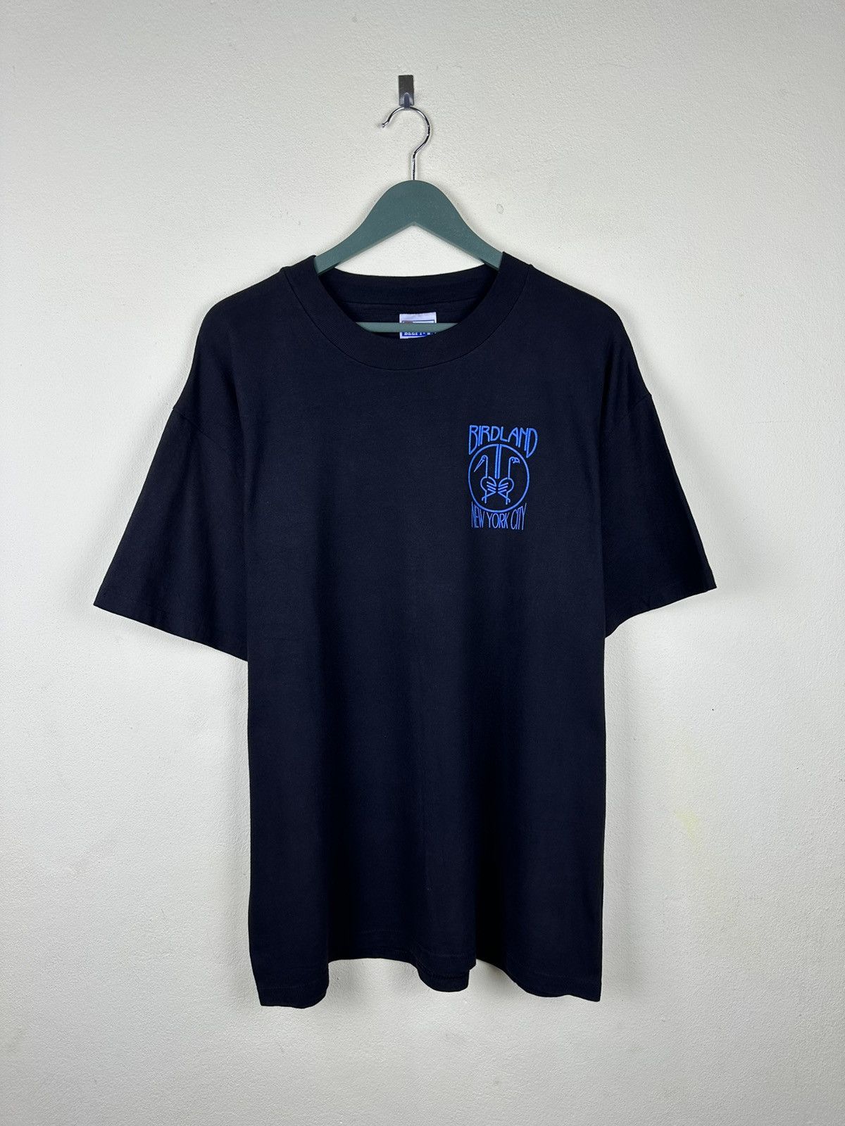 Hanes × Vintage Vintage Birdland New York City 90s Hanes Tshirt A193 Size US M / EU 48-50 / 2 - 2 Thumbnail