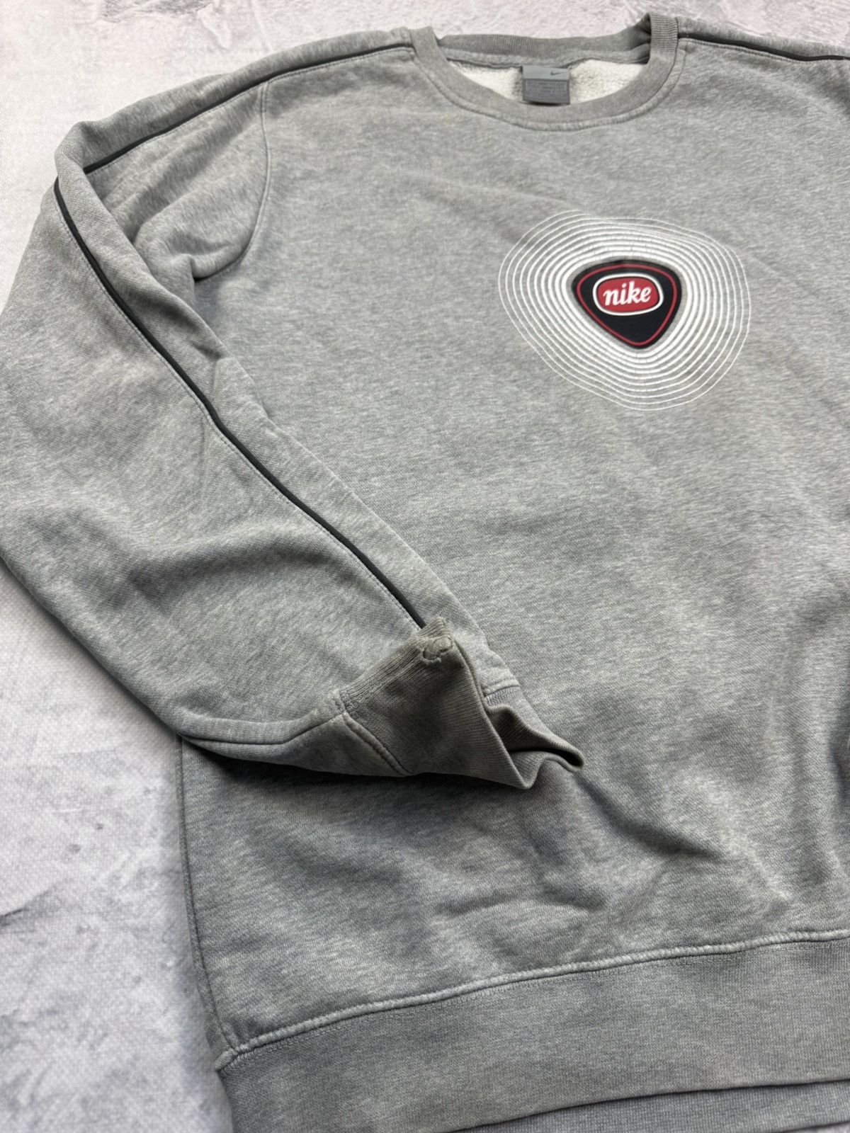 Nike × Vintage NIKE VINTAGE CENTER LOGO OVERSIZE BOXY SWEATSHIRT Size US M / EU 48-50 / 2 - 2 Thumbnail