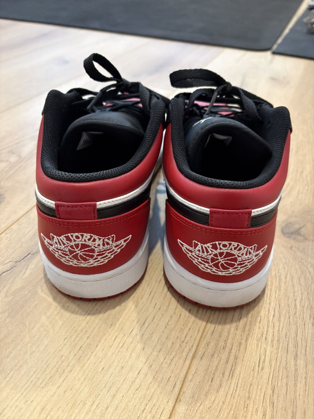 Nike Jordan 1 low Size US 10 / EU 43 - 5 Thumbnail