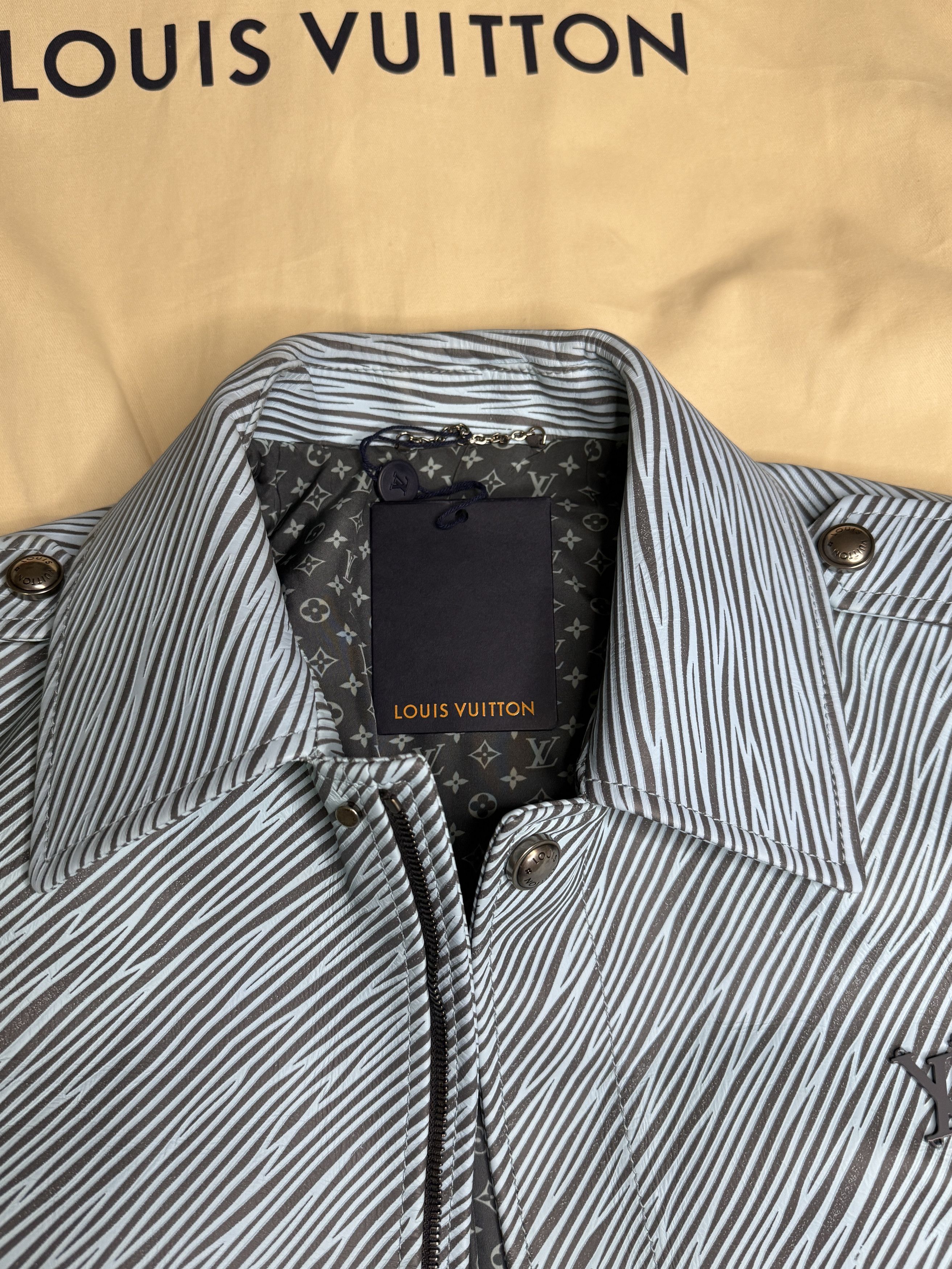 Louis Vuitton LV x Park Seo-Bo Epi Leather Flight Jacket Size US S / EU 44-46 / 1 - 4 Thumbnail