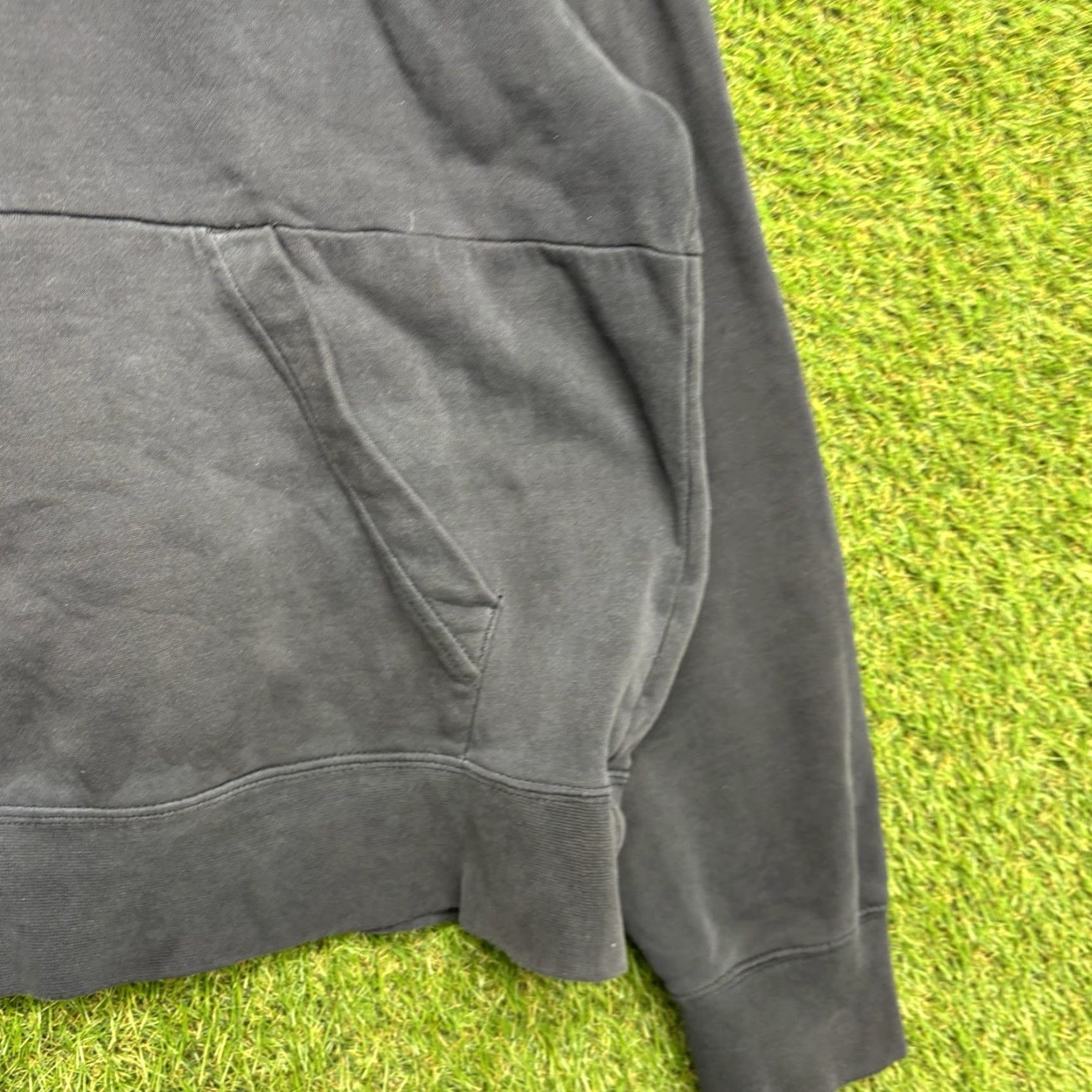 Jordan Brand Jordan Hoodie Men Small Black Pullover Casual Drawstring Fleece Logo Hooded Sweatshirt Size US S / EU 44-46 / 1 - 4 Thumbnail