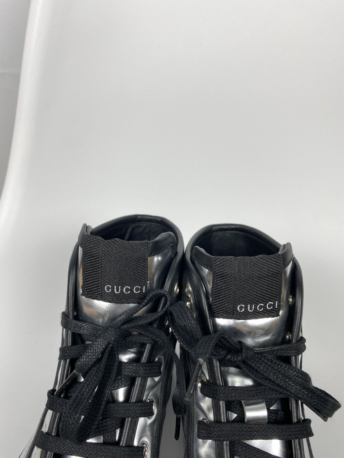 Gucci Gucci Metallic Leather Hi-Top Sneakers size 35.5 Size US 5.5 / IT 35.5 - 5 Thumbnail