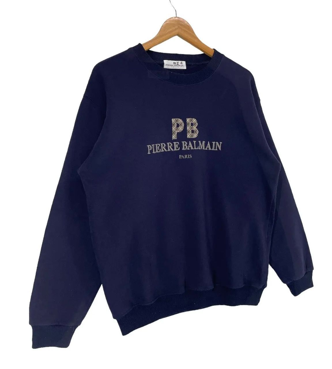 Pierre Balmain Vintage Pierre Balmain Embroided Logo Pullover Sweatshirt Size US L / EU 52-54 / 3 - 3 Thumbnail