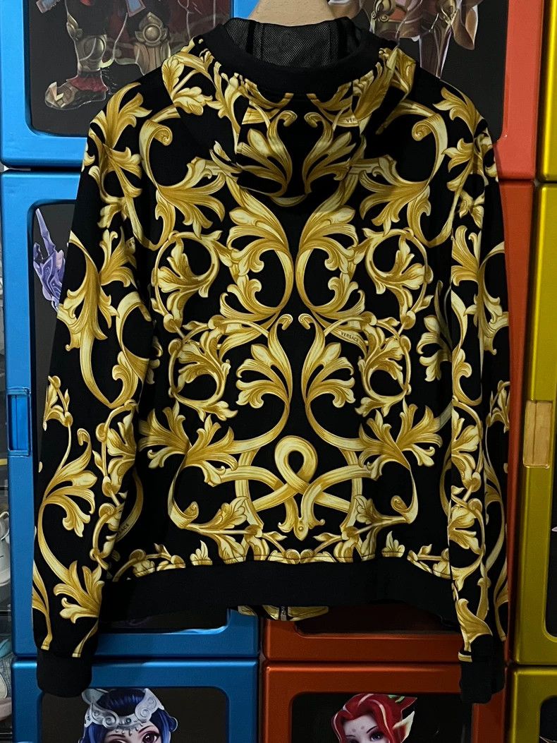 Versace Versace Black gold baroque jacket sweatshirt Size US XXL / EU 58 / 5 - 2 Thumbnail