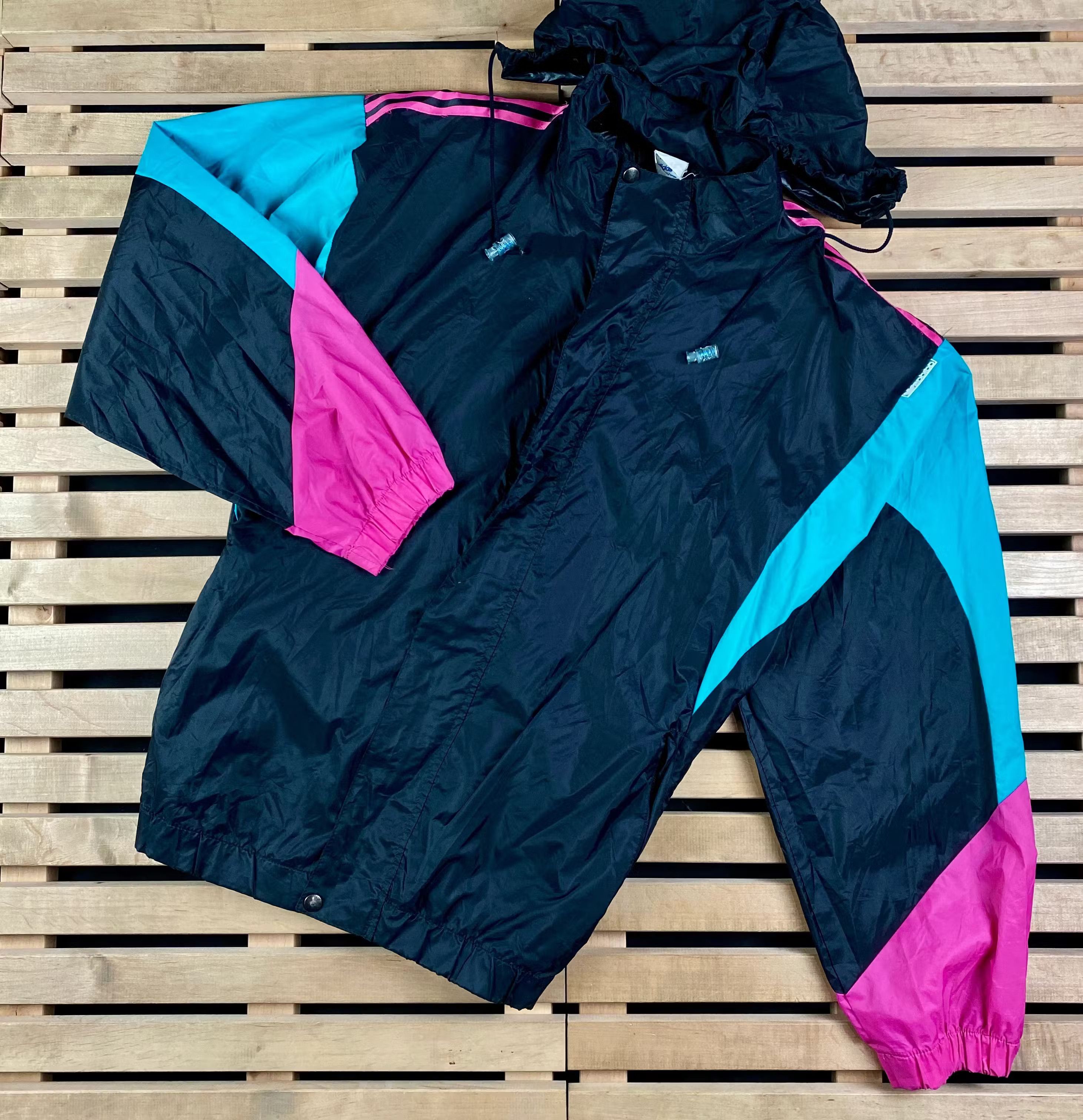 Adidas × Vintage Mens Windbreaker Jacket Adidas Originals Vintage Size L Size US L / EU 52-54 / 3 - 1 Thumbnail