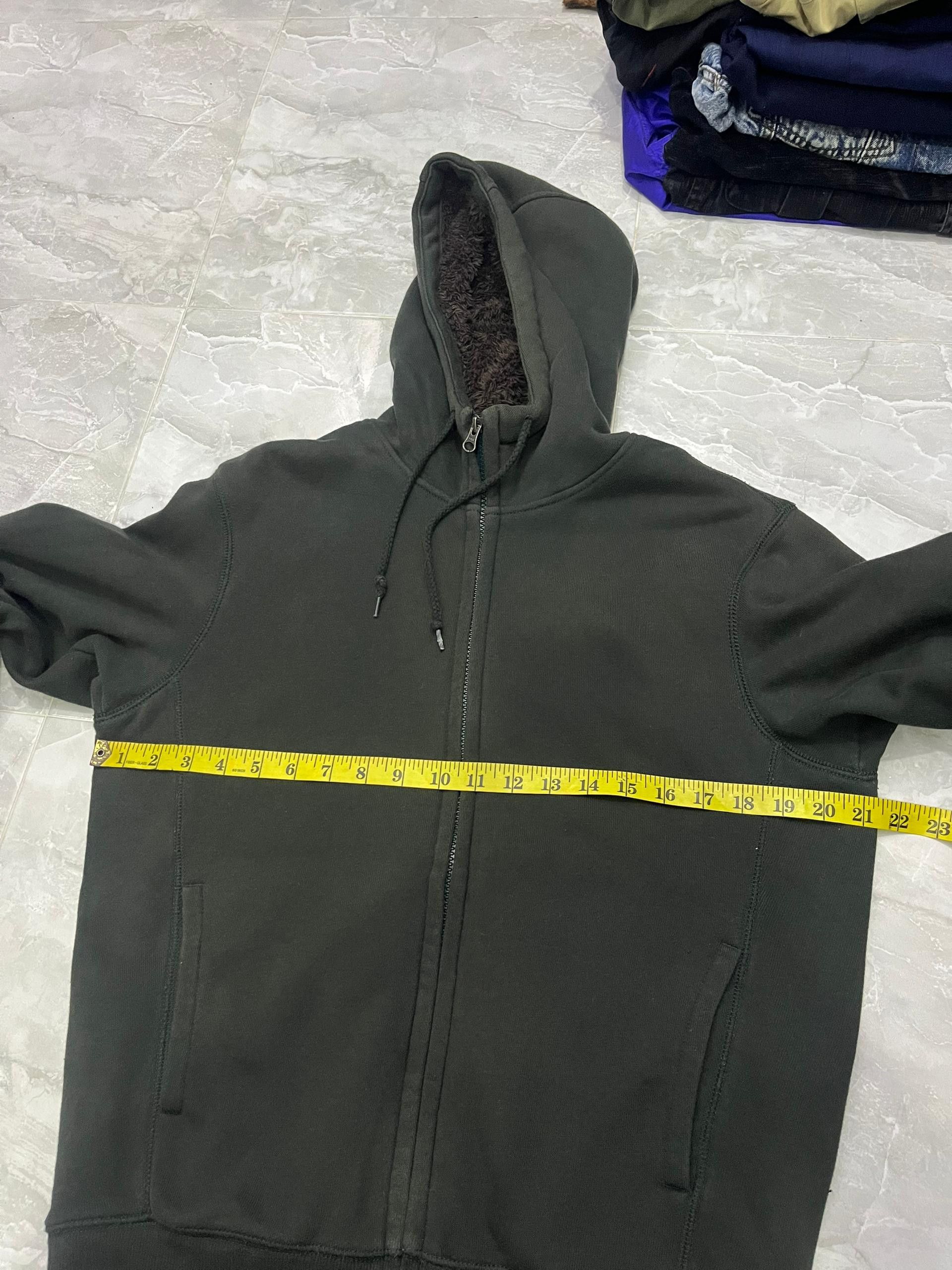 Uniqlo Uniqlo Fleece Lined Zip Hoodie Olive Green M Size US M / EU 48-50 / 2 - 11 Thumbnail