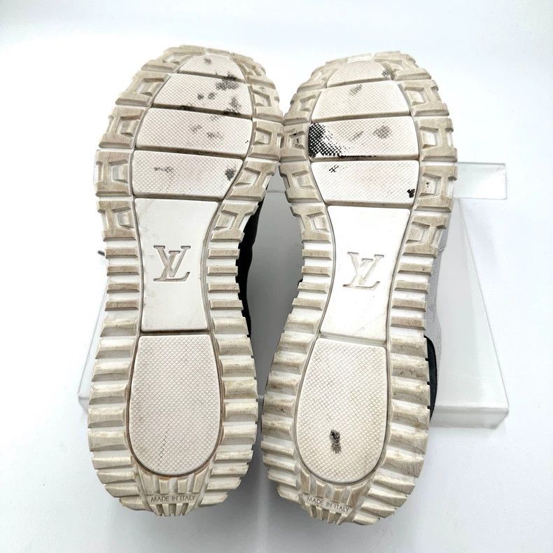 Louis Vuitton Louis Vuitton Presbyopic sneakers Size US 7 / EU 40 - 3 Thumbnail