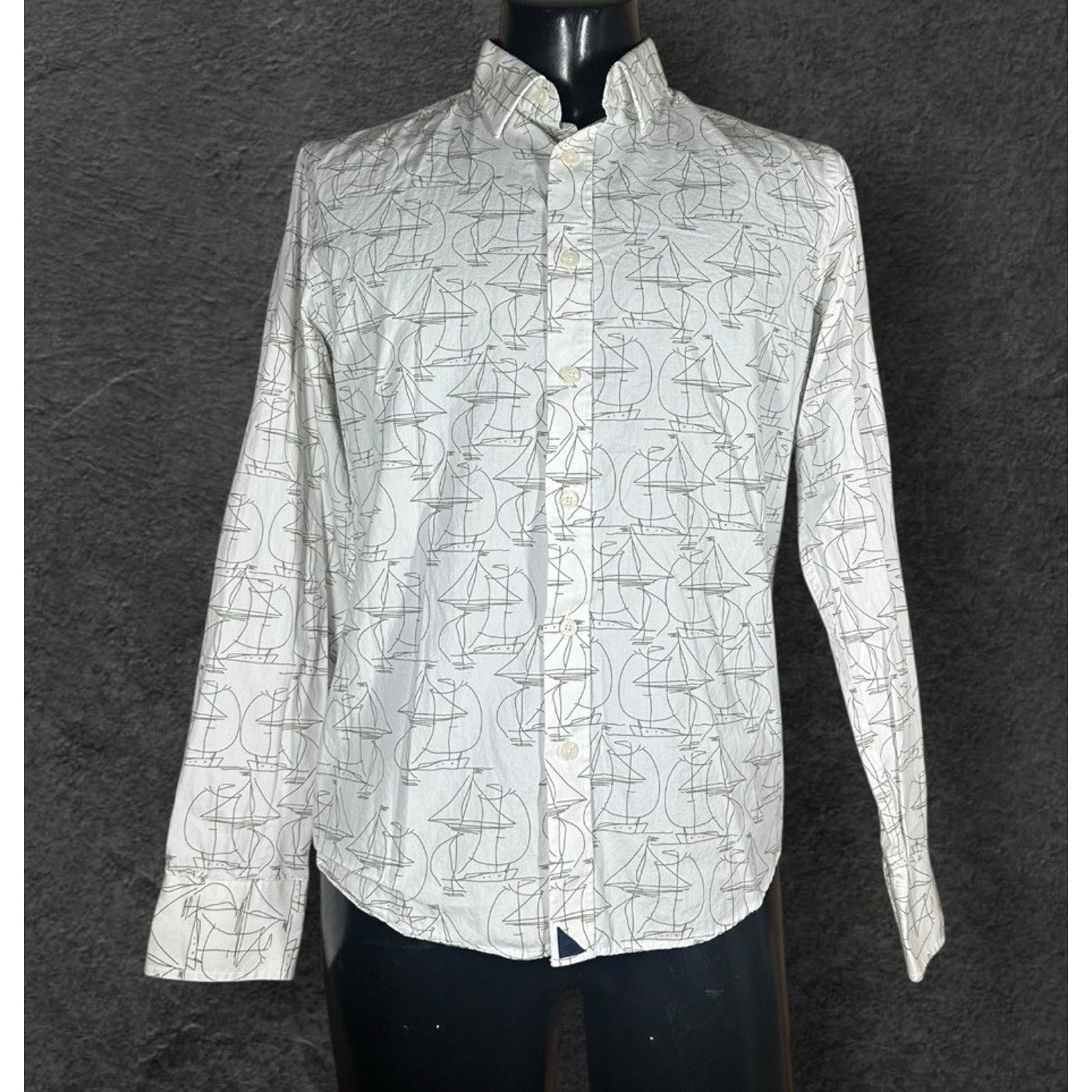 UNTUCKit UNTUCKit White Button Down Shirt Sailboat Nautical M Size US M / EU 48-50 / 2 - 1 Thumbnail