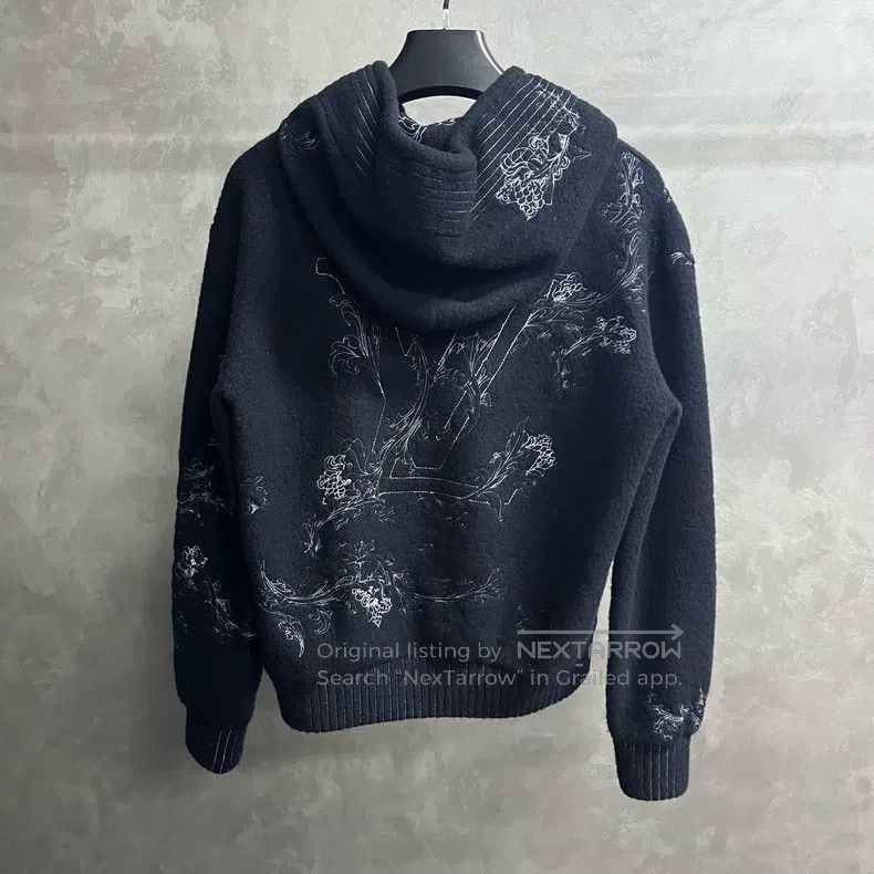 Louis Vuitton Louis Vuitton Black floral embroidered zip jacket Size US XS / EU 42 / 0 - 5 Thumbnail