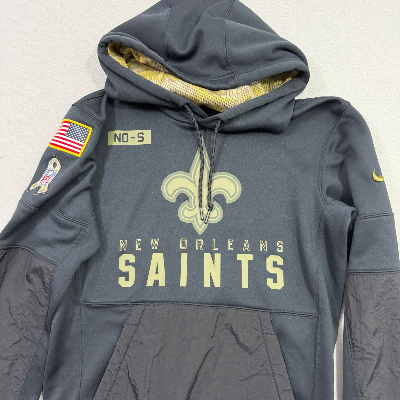 Nike Nike New Orleans Saints Salute to Service Hoodie Men's Small Size US S / EU 44-46 / 1 - 2 Thumbnail