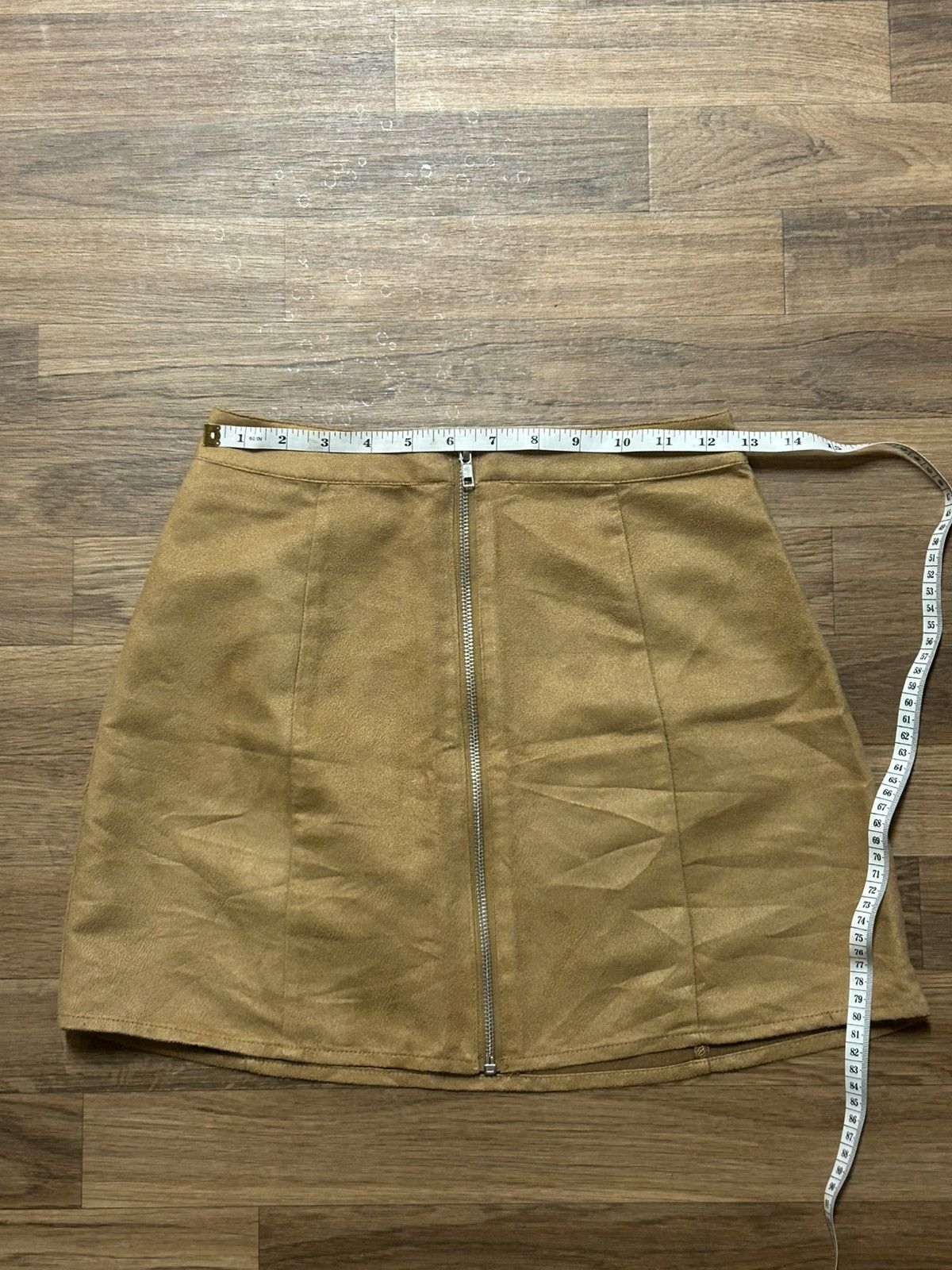 Forever 21 Forever 21 brown tan faux suede mini skirt with zipper Size 26" / US 2 / IT 38 - 4 Thumbnail