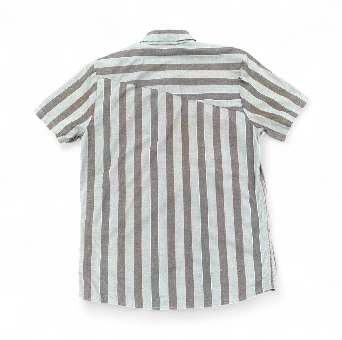 Volcom Volcom - (M) Modern Fit Short Sleeve Button Down Size US M / EU 48-50 / 2 - 5 Thumbnail