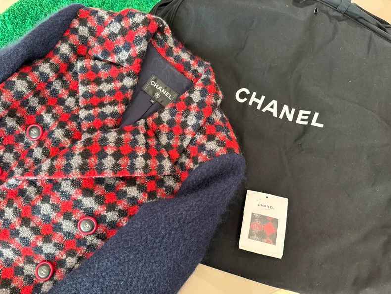 Chanel Chanel Color-blocked checkered coat 2505-Nextarrow Size M / US 6-8 / IT 42-44 - 3 Thumbnail
