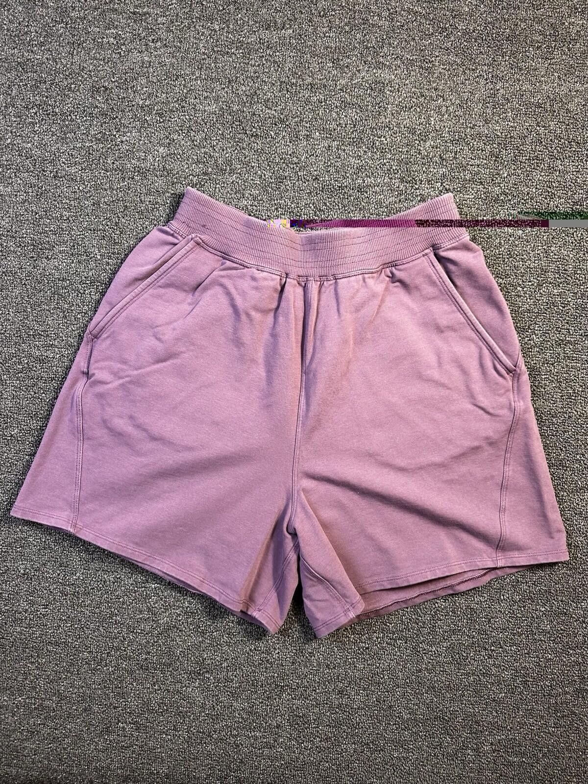Lululemon Lululemon HR Plum/Purple Shorts 5”, Sz 6 Size 28" / US 6 / IT 42 - 1 Thumbnail