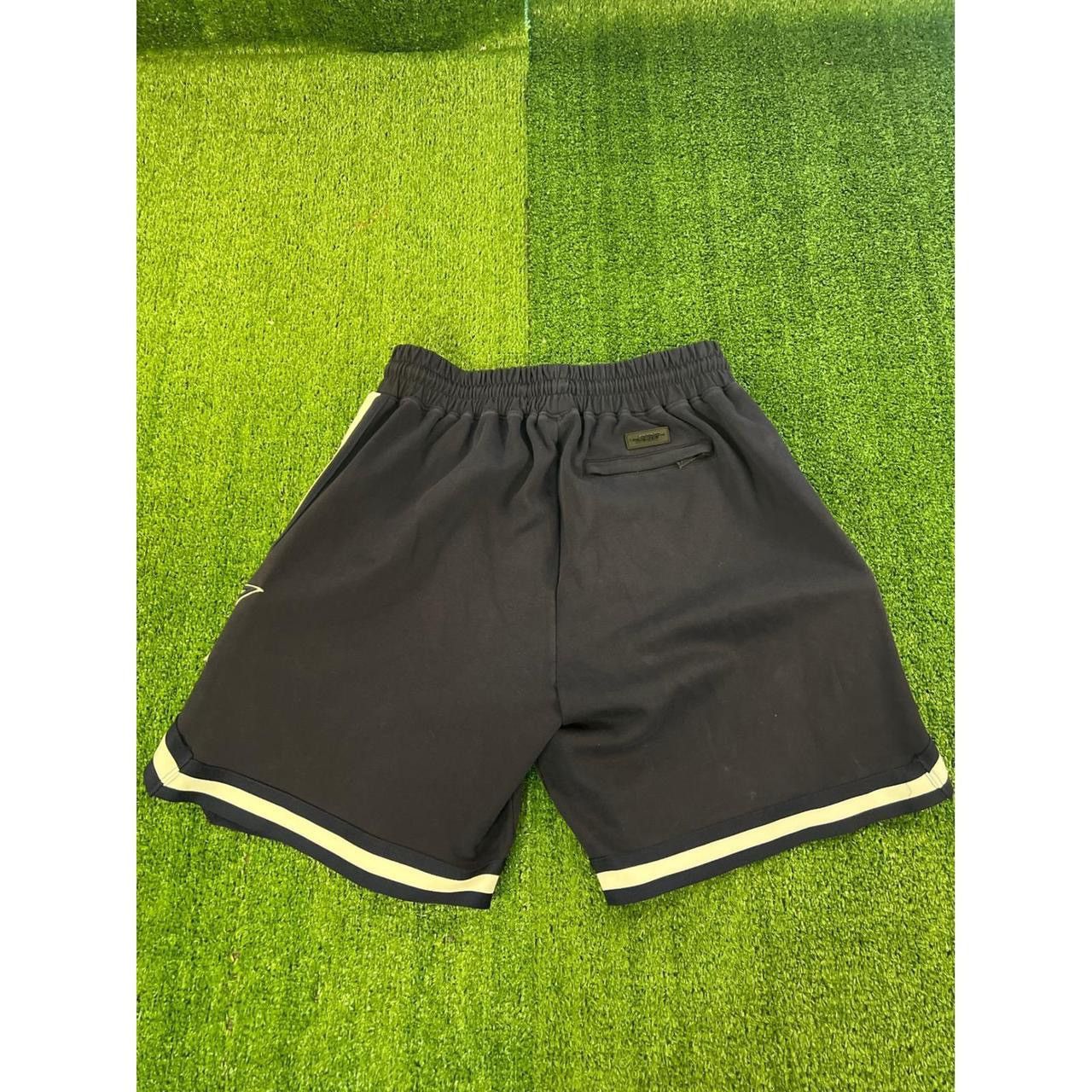 Pro Standard Pro Standard Dallas Cowboys Shorts Mens XL Blue NFL Size US 34 / EU 50 - 6 Thumbnail