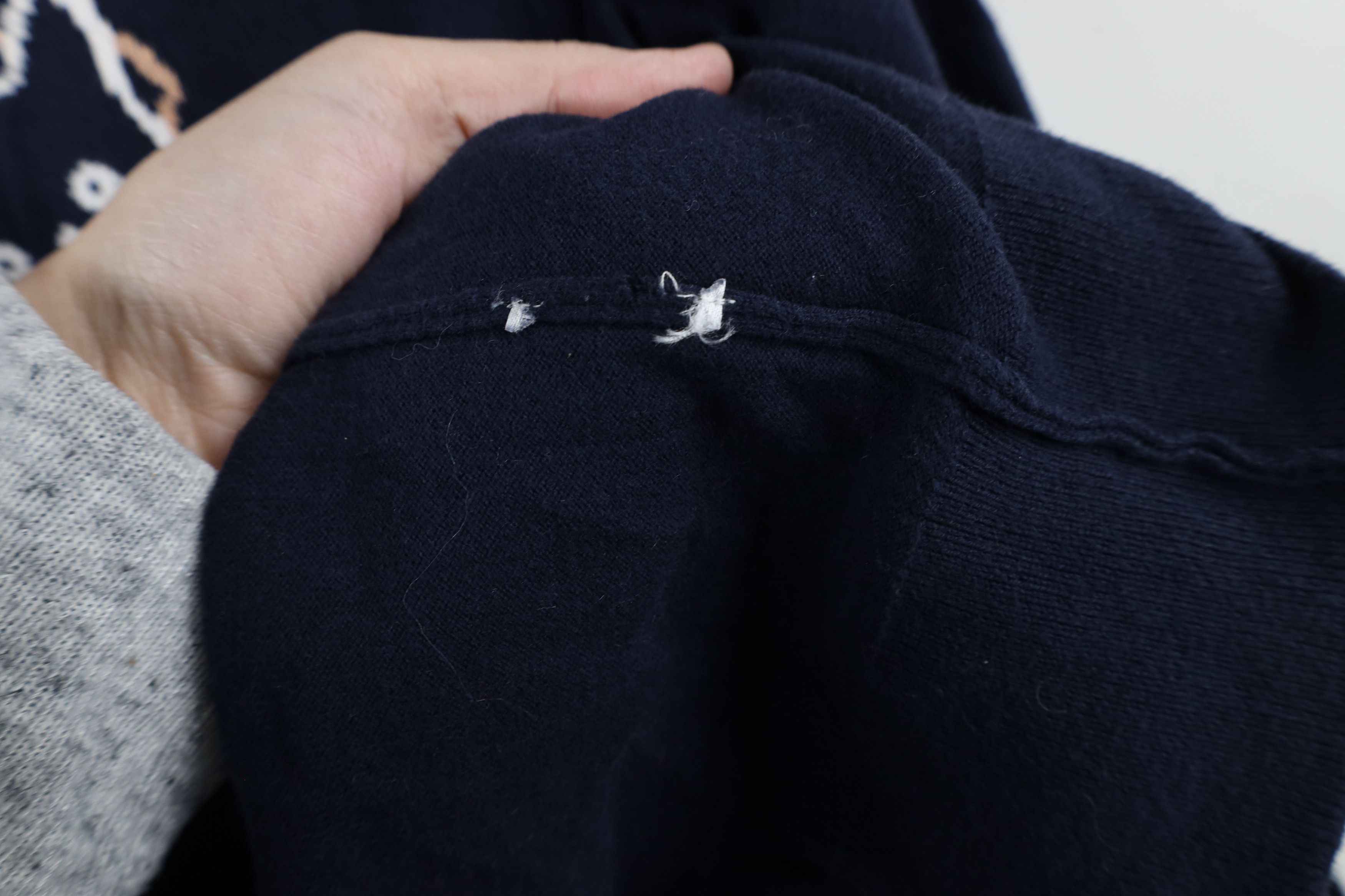 Banana Republic × Vintage Banana Republic Faded Cat Kitten Knit Crewneck Sweater Blue Size M / US 6-8 / IT 42-44 - 8 Thumbnail