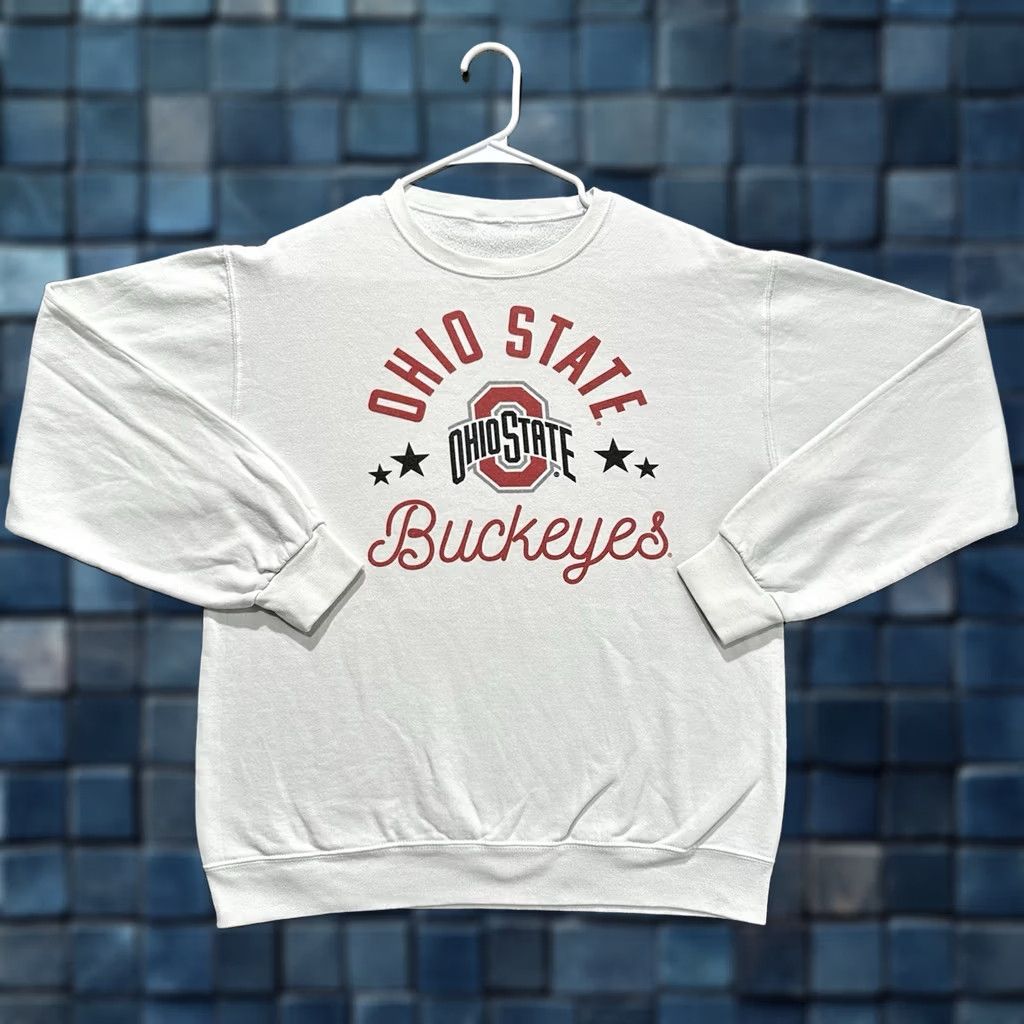 Vintage VINTAGE Ohio State Buckeyes Sweatshirt Mens Small White Crew Neck Cursive Logo GUC Size US S / EU 44-46 / 1 - 1 Thumbnail