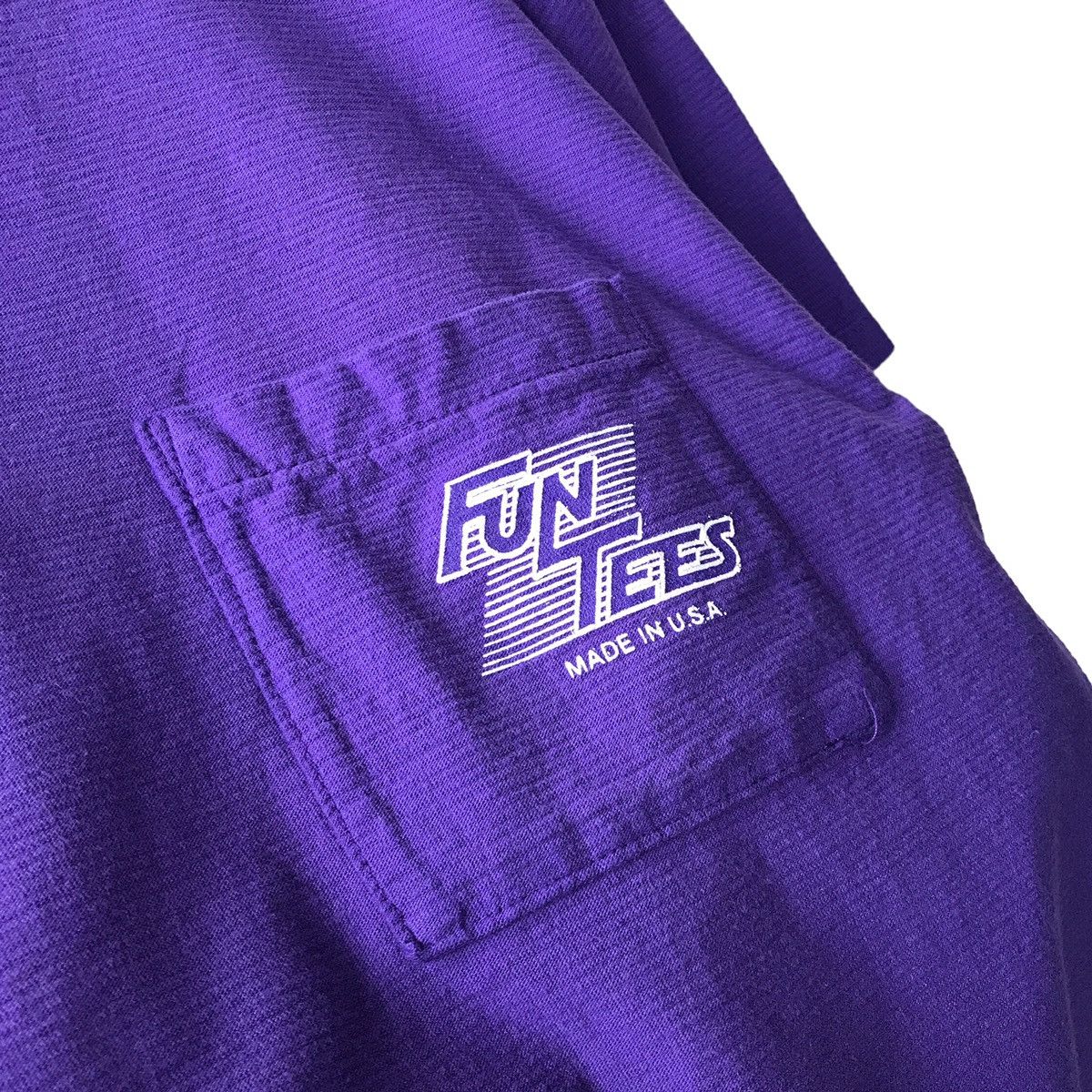 Vintage Fun Tees USA Vintage 1990s Basic Pocket Logo Tee Size US M / EU 48-50 / 2 - 4 Thumbnail