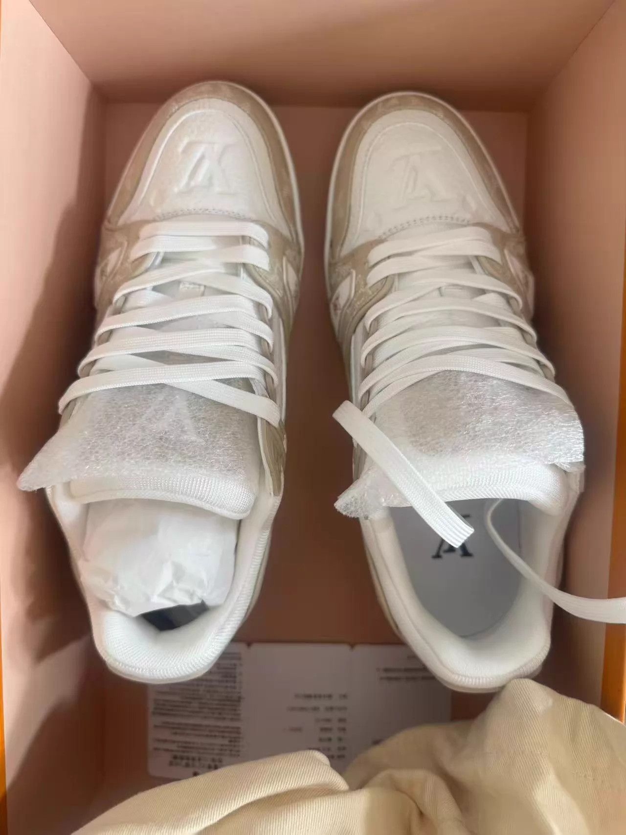 Louis Vuitton LV Trainer Khaki 38 New Full Set 2026 Updated Size US 7.5 / IT 37.5 - 2 Thumbnail