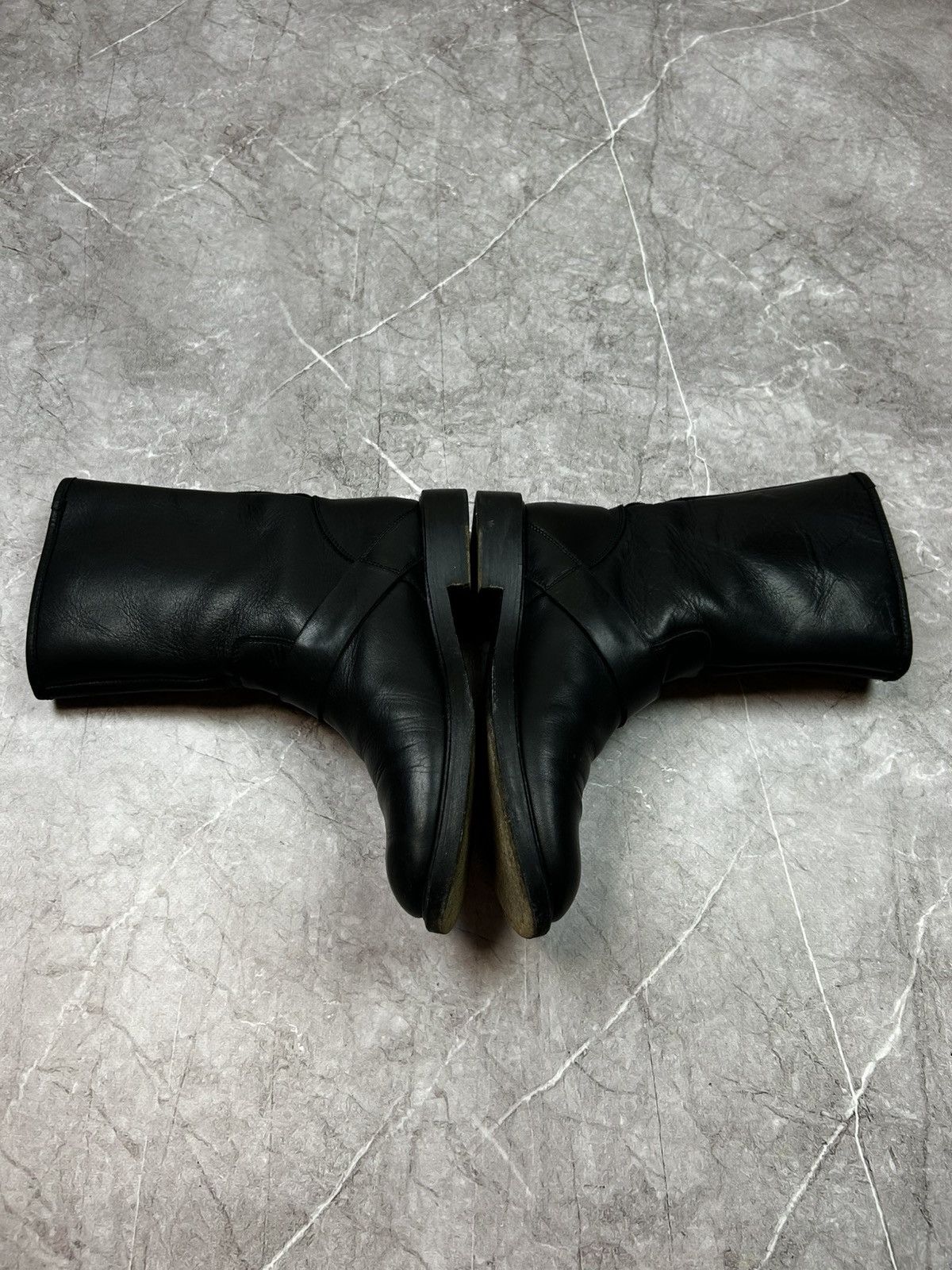 Common Projects COMMON PROJECTS Women's Leather Engineer Boots Size 39. Size US 9 / IT 39 - 7 Thumbnail