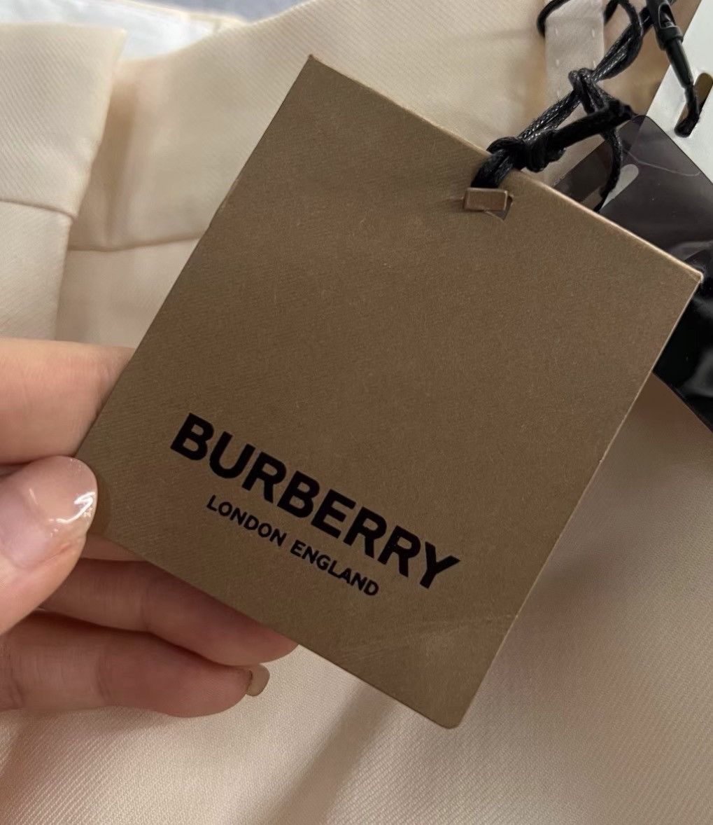Burberry Burberry Beige Casual Dress Pants J41 Size 25" / US 0 / IT 36 - 5 Thumbnail