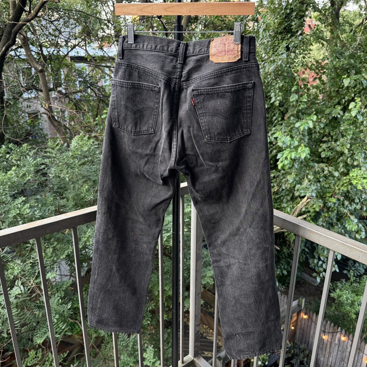 Levi's Vintage 1980s Levi's 501 Black Denim Jeans USA ERD Grunge Size US 30 / EU 46 - 8 Thumbnail