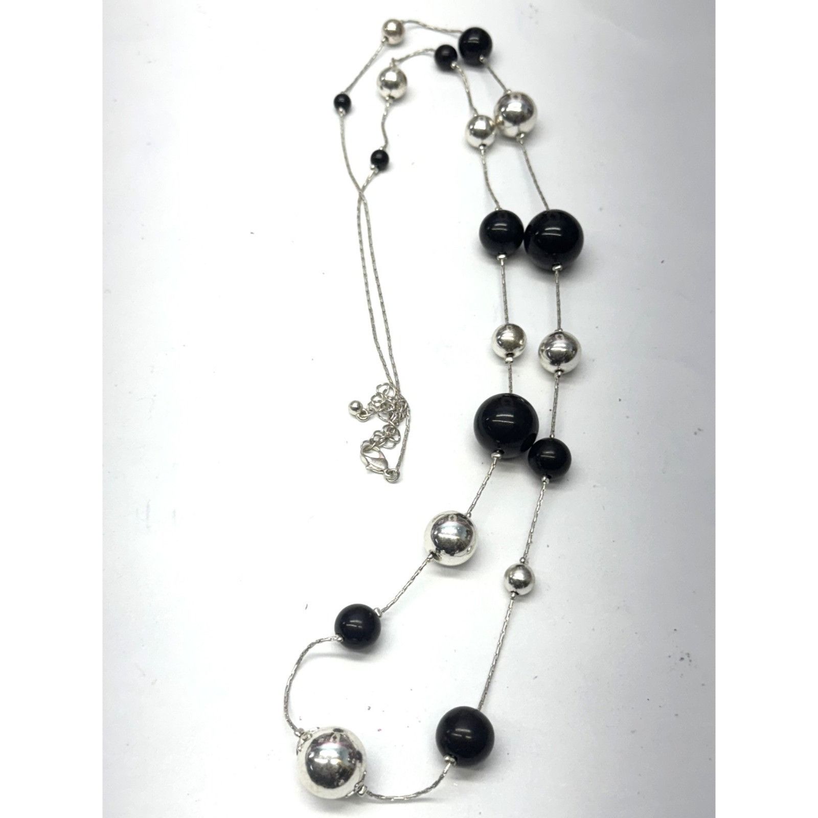 Vintage Vintage black and silver beaded chain necklace Size ONE SIZE - 1 Thumbnail