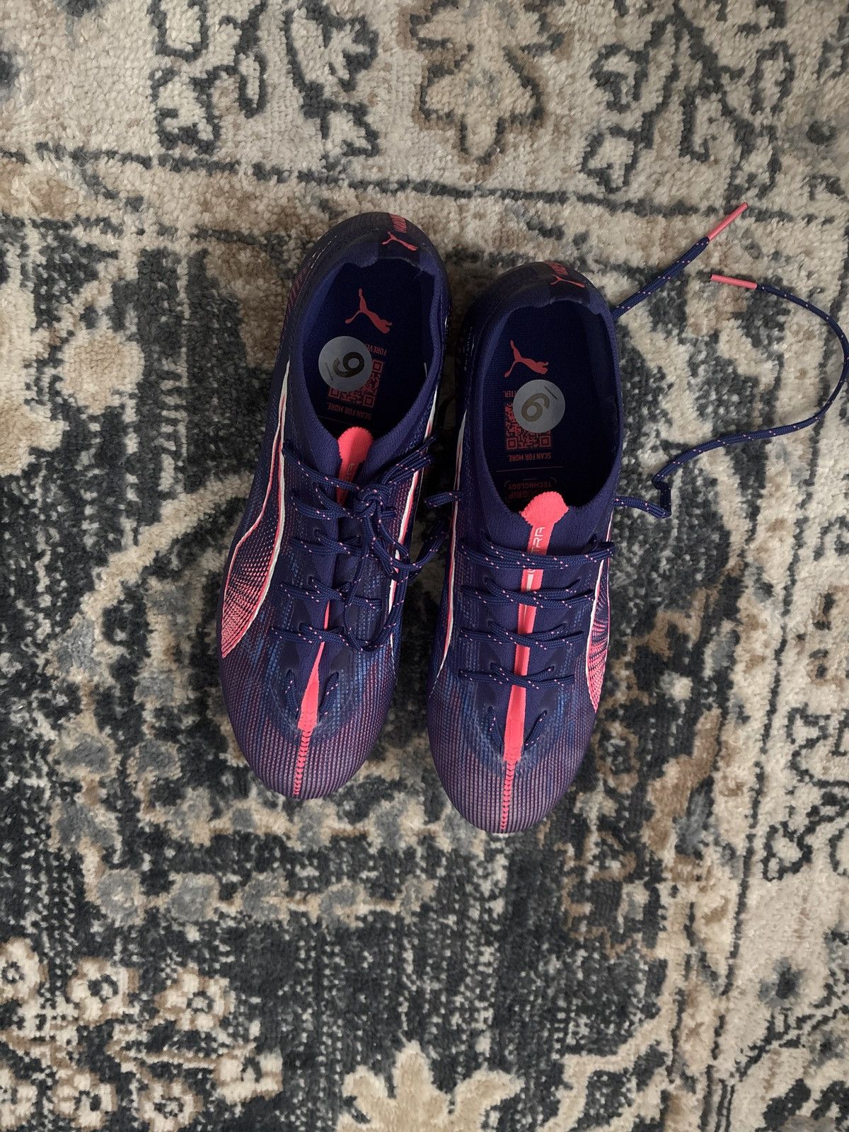 Puma Puma ULTRA 5 ULTIMATE Size US 9 / EU 42 - 1 Thumbnail