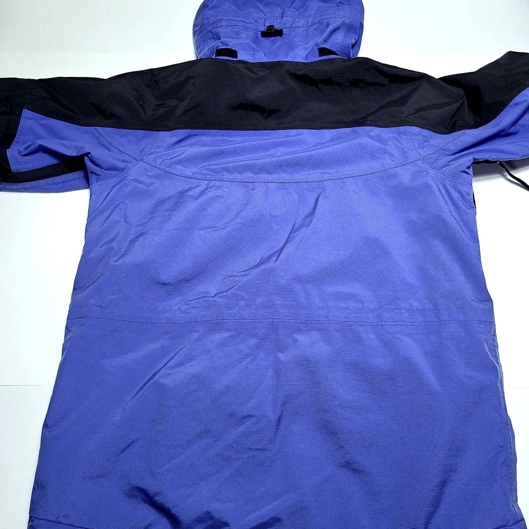 Mountain Hardwear VINTAGE Mountain Hardwear Conduit Parka Jacket Women Size 10 Medium Windstopper Blue Jacket Parka Womens 90s Outdoor USA Ski Fall Winter Spring Shirt? Size L / US 10 / IT 46 - 6 Thumbnail