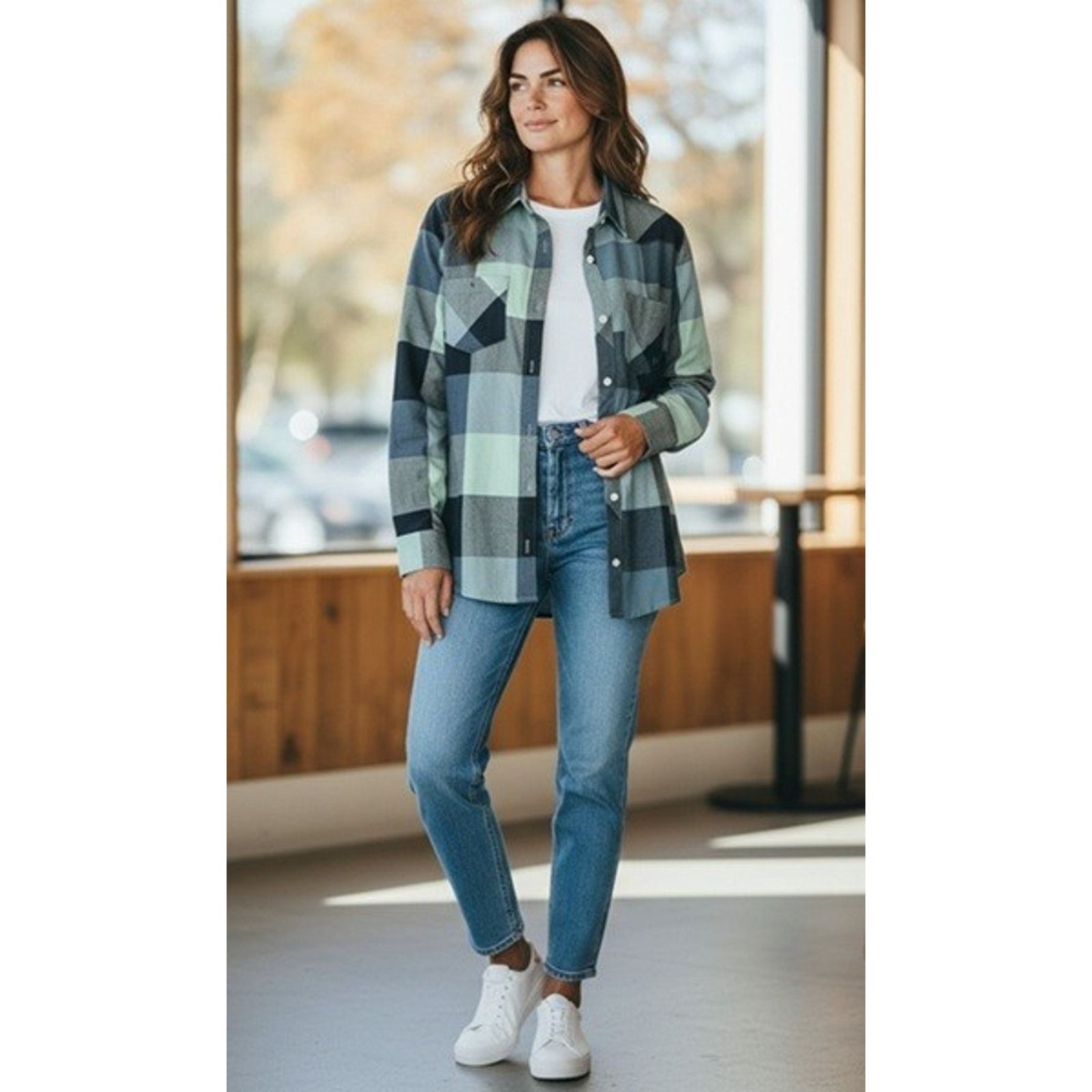 Under Armour NWT Under Armour Women’s Tradesman Flannel 2.0 LS Plaid SM Size S / US 4 / IT 40 - 1 Thumbnail