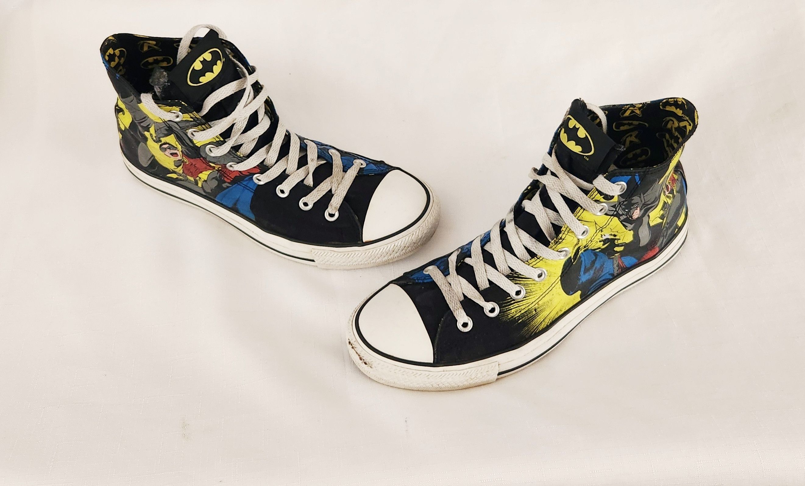 Converse Chuck Taylor All Star High X DC Comics Batman SZ 10