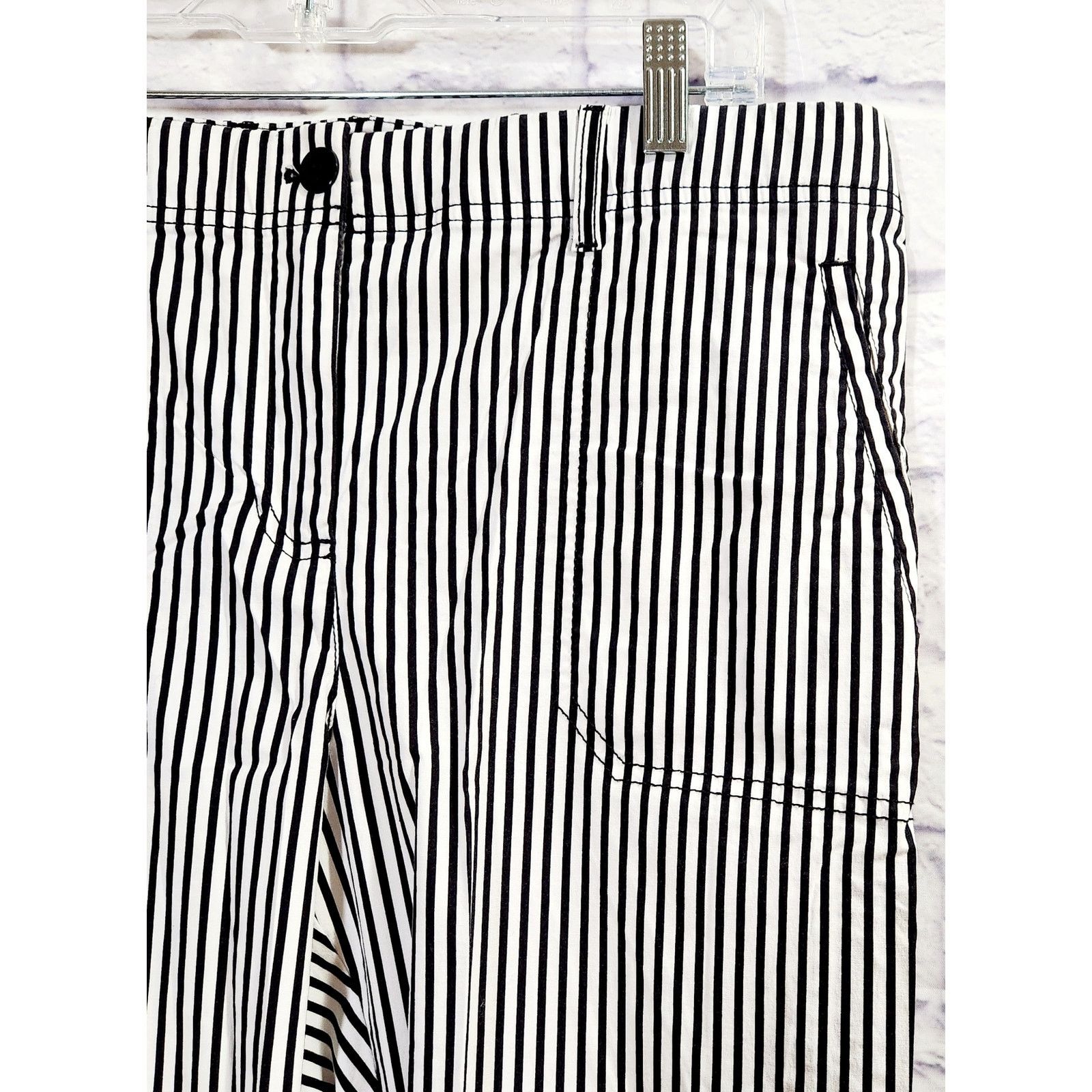 Other Chico's White Black Striped Ankle Length Pants 2 12 Soft Size 34" / US 12 / IT 48 - 2 Thumbnail