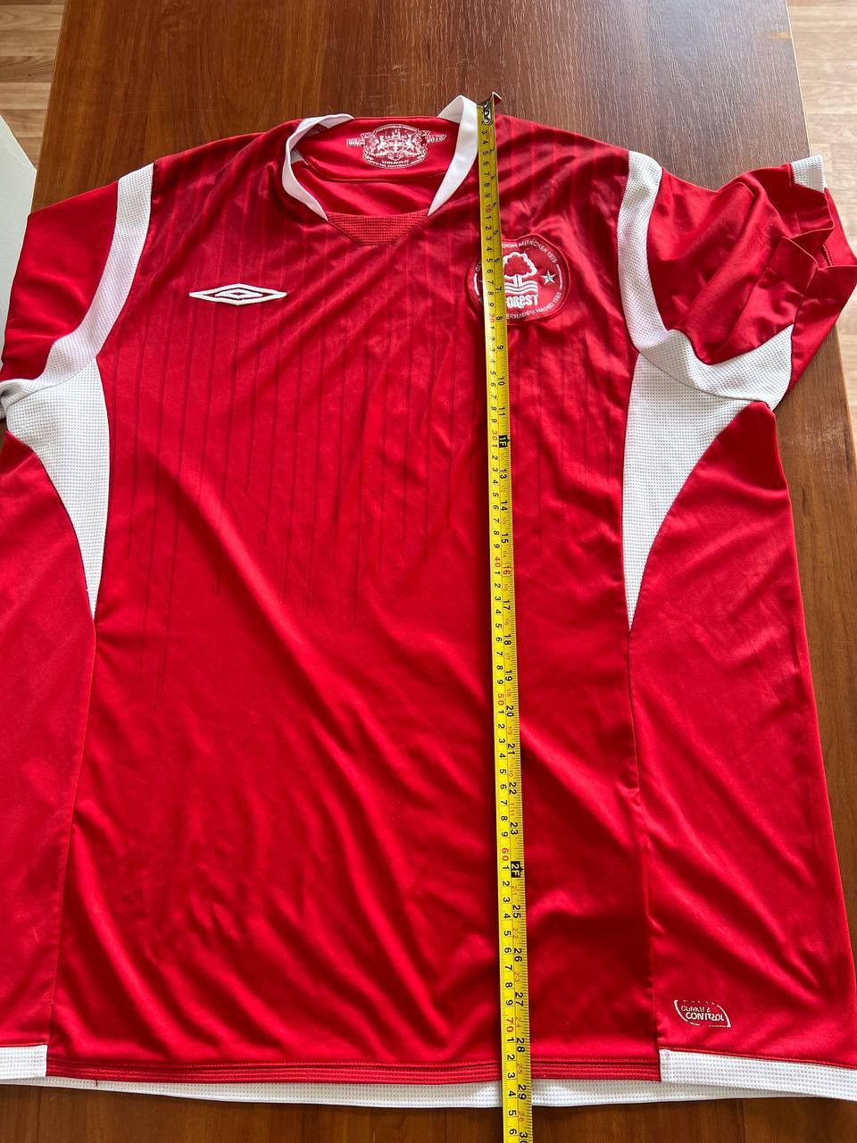 Umbro 2009/10 NOTTINGHAM FOREST HOME SOCCER JERSEY FOOTBALL SHIRT Size US L / EU 52-54 / 3 - 22 Thumbnail