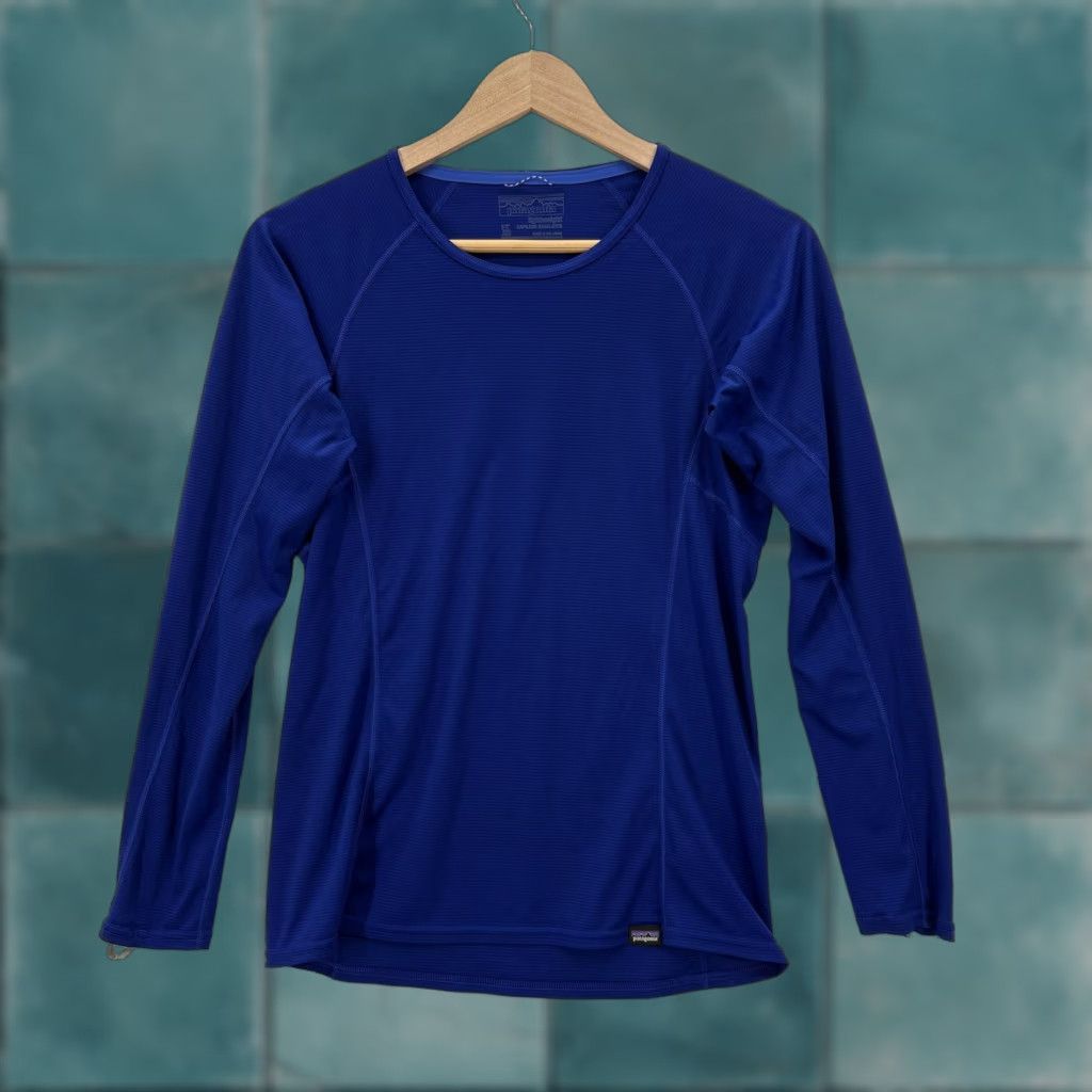 Patagonia Patagonia Capilene Lightweight Shirt Womens XS Blue Long Sleeve Baselayer Top Size XS / US 0-2 / IT 36-38 - 1 Thumbnail