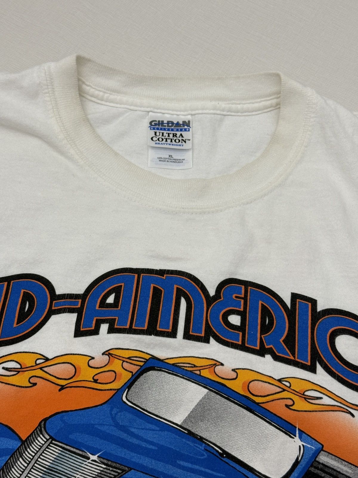 Gildan 2002 Street Rod Nationals Car Show NSRA Cropped Tshirt XL Size US XL / EU 56 / 4 - 5 Thumbnail