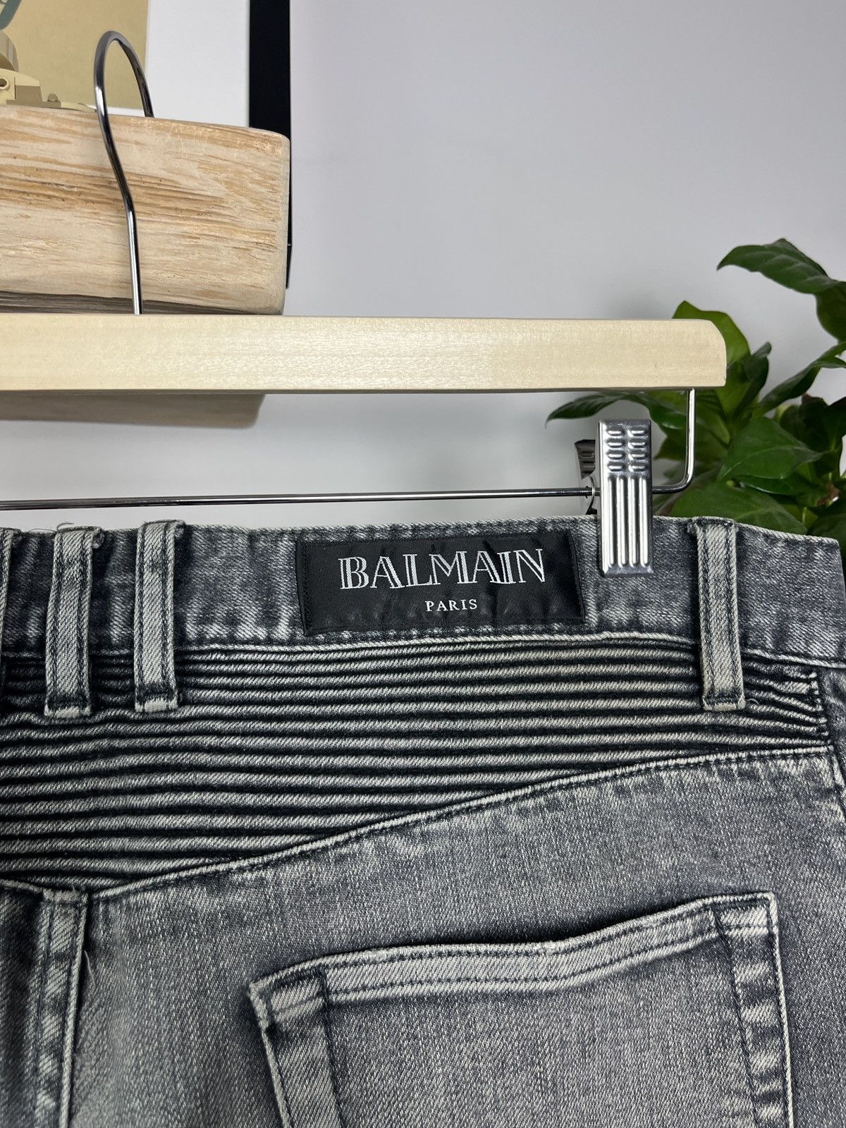 Balmain Balmain Grey mud wash Distressed Biker Denim Jeans Size US 32 / EU 48 - 4 Thumbnail