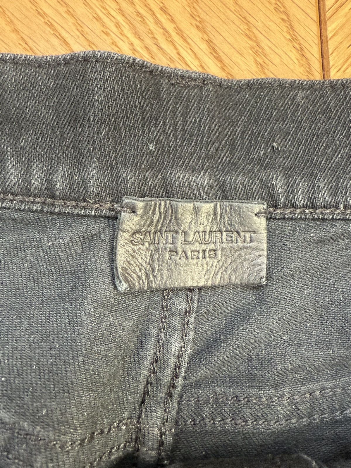 Saint Laurent Paris Saint Laurent Paris D02 distressed ripped knee jeans Size US 33 - 4 Thumbnail