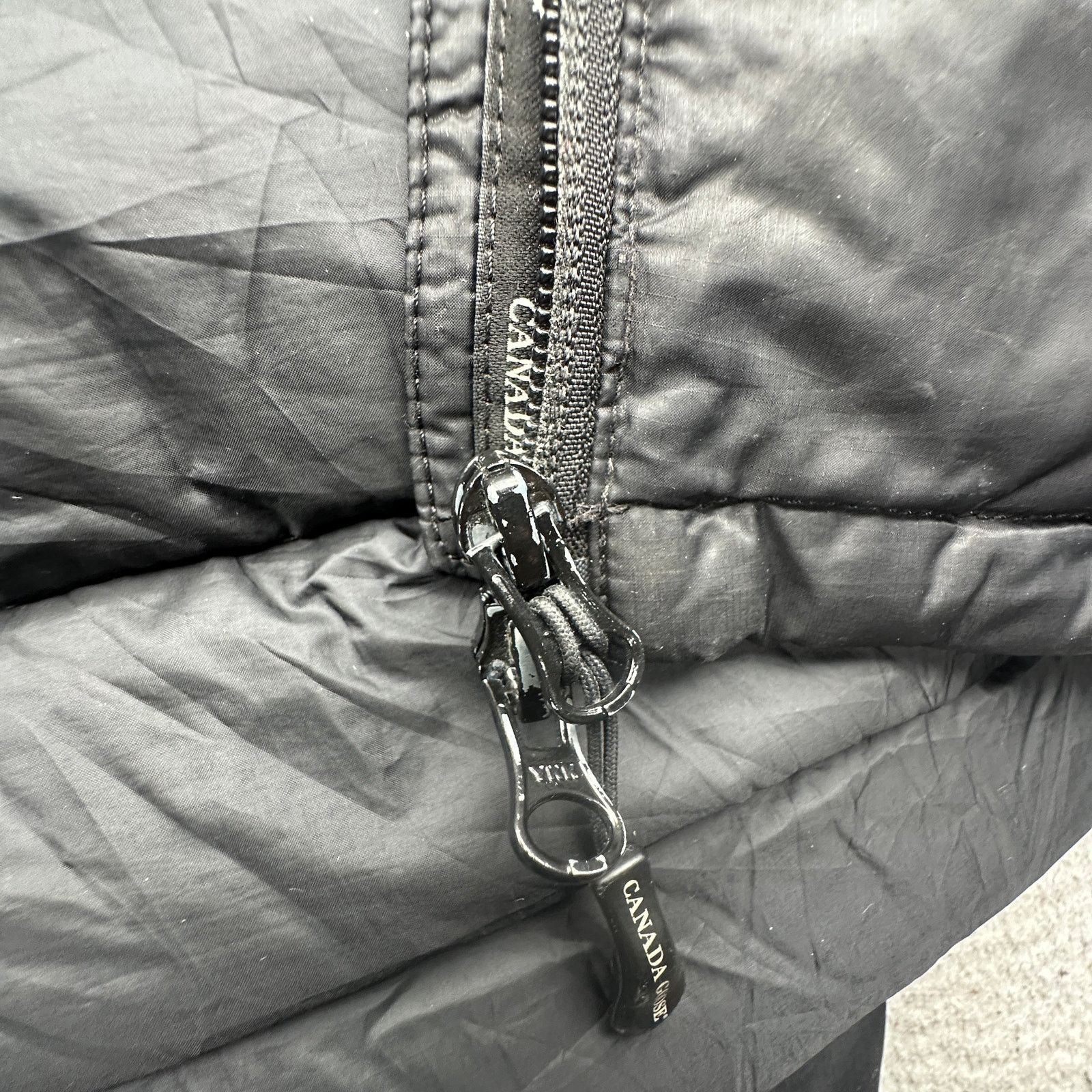 Canada Goose Canada Goose Lodge Jacket 5056M Black Mens Small PATCHED Size US S / EU 44-46 / 1 - 21 Thumbnail