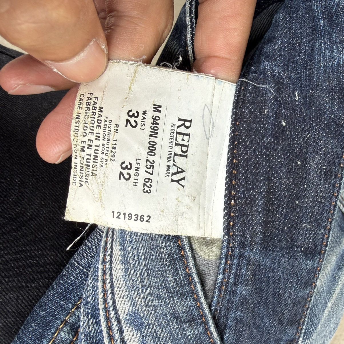 Replay W34x30 Vintage Replay Button Fly Faded Ripped Denim Jean Size US 34 / EU 50 - 16 Thumbnail