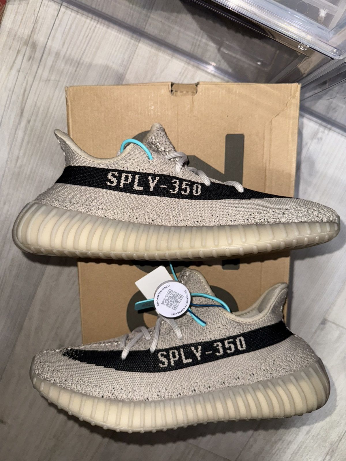 Adidas × Kanye West Adidas Yeezy Slide 350 V2 Slate Size US 11 / EU 44 - 2 Thumbnail